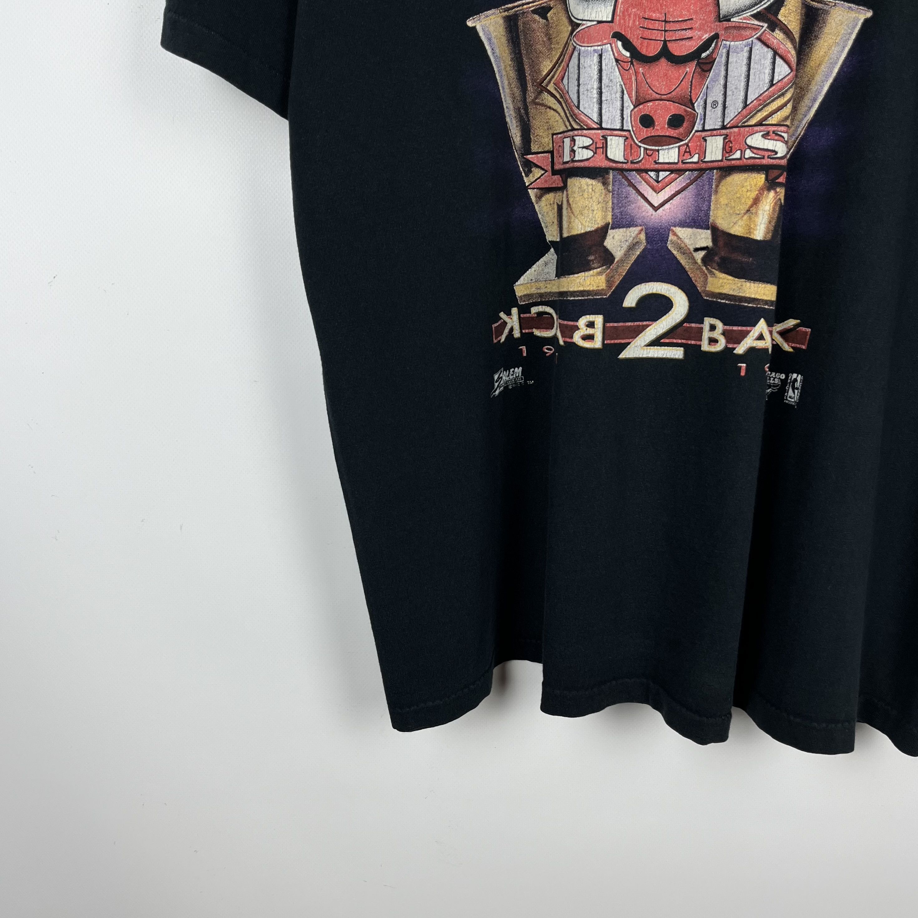 NBA Vintage Chicago Bulls NBA World Champs Rare T Shirt 1992 Size US XL / EU 56 / 4 - 4 Thumbnail