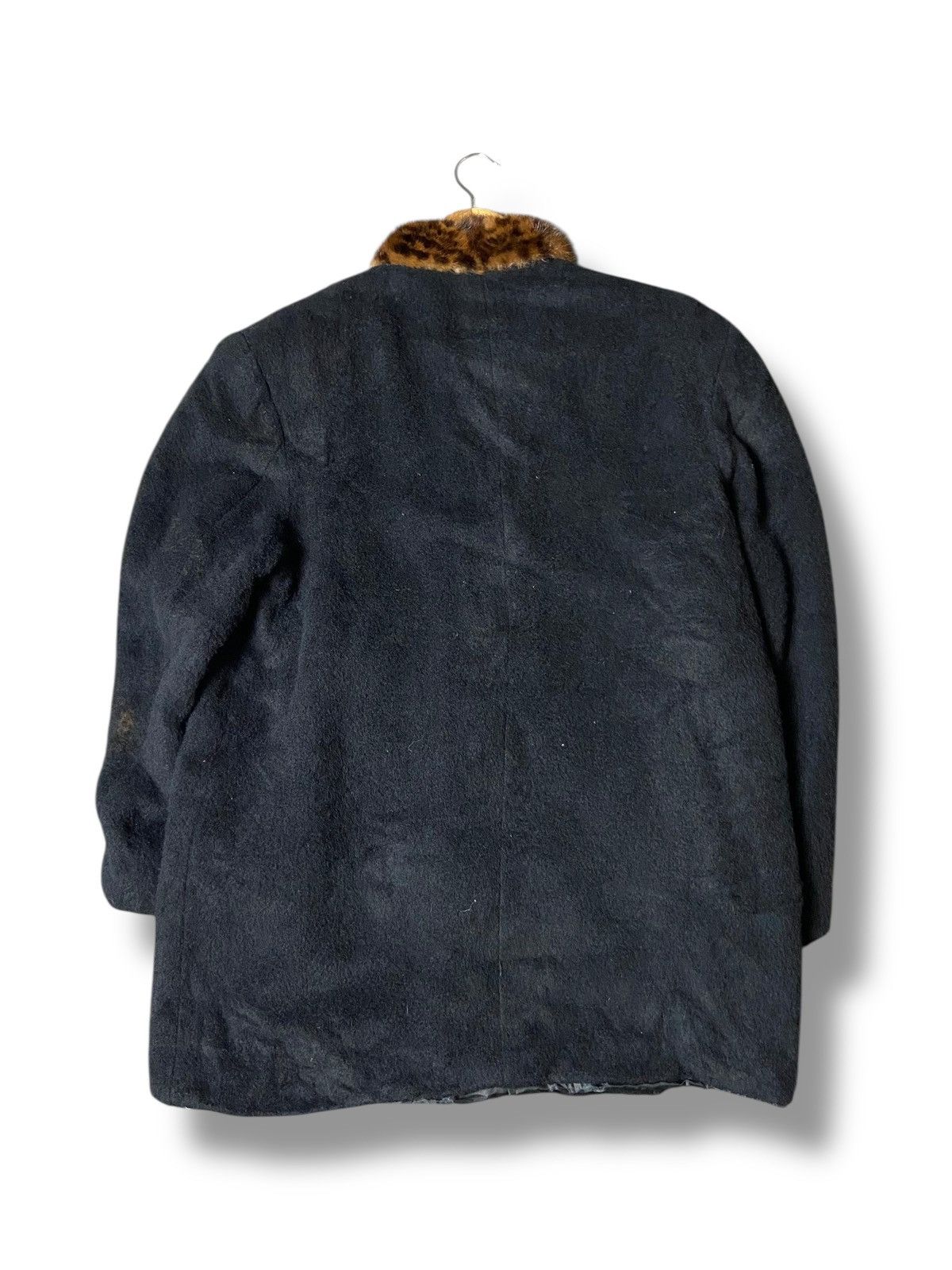 Givenchy × Japanese Brand × Vintage Vintage Givenchy Paris Shearling Fur Coat (122) Size US S / EU 44-46 / 1 - 3 Thumbnail