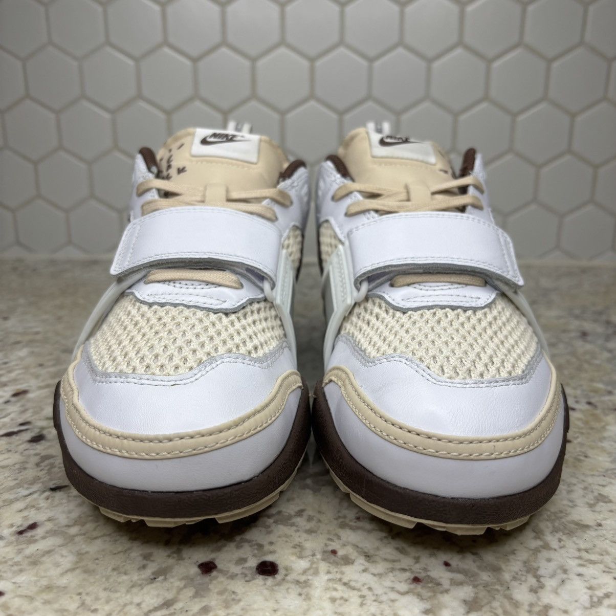 Nike × Travis Scott Size 10-Nike Zoom Field Jaxx Travis Scott Light Chocolate Size US 10 / EU 43 - 4 Thumbnail