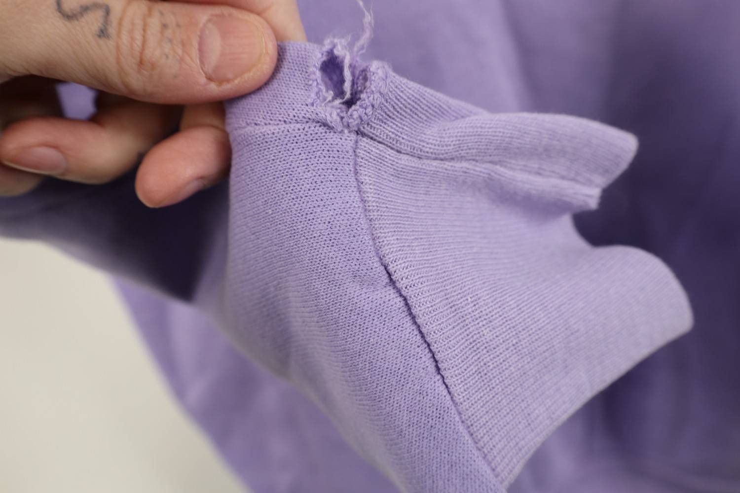 Vintage Vintage 70s 80s Streetwear Blank Raglan Sweatshirt Lilac USA Size L / US 10 / IT 46 - 7 Thumbnail