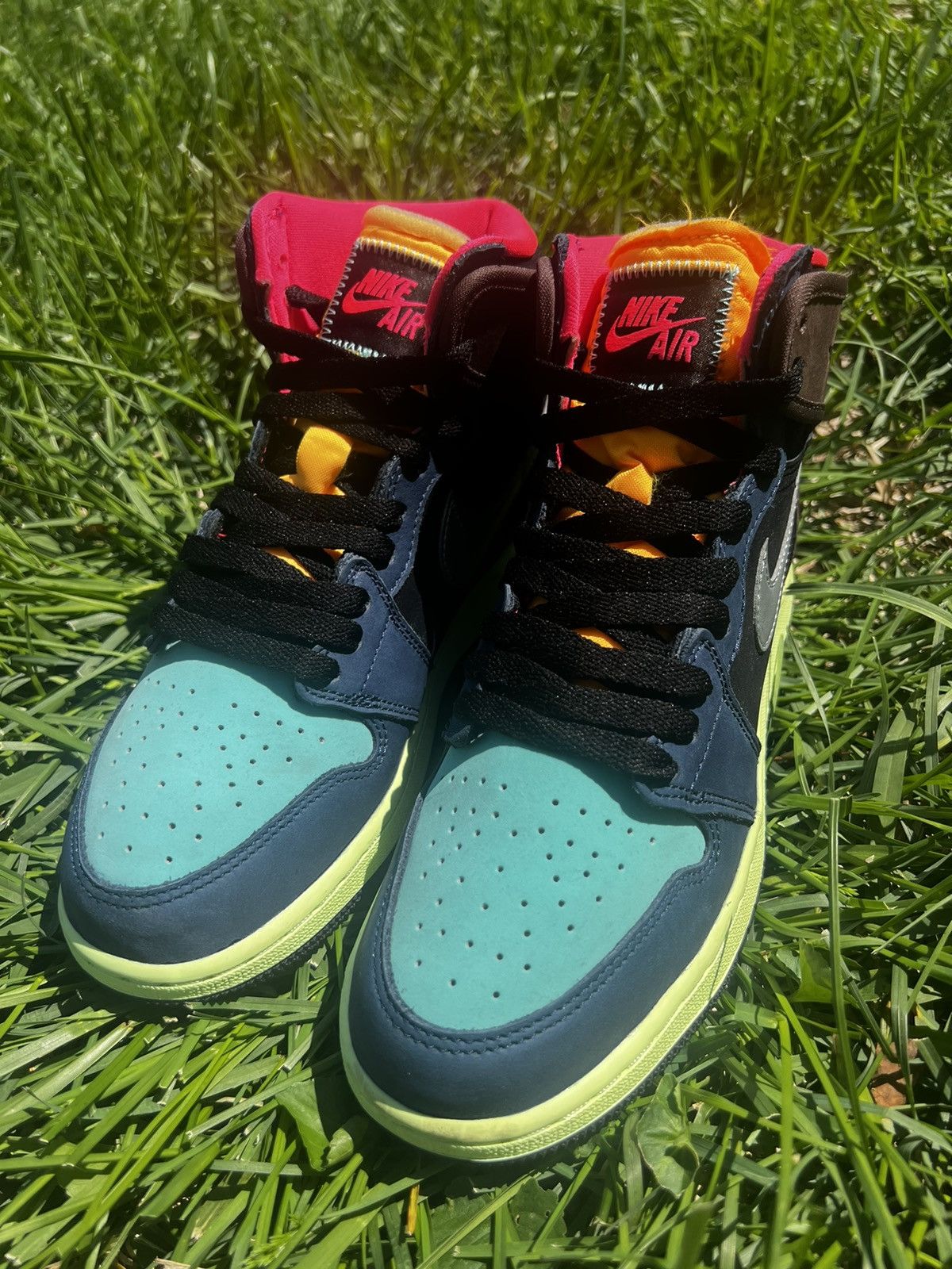 Jordan Brand CLEAN Air Jordan 1 High OG Biohack Retro size 5.5 Shoes mens Size US 5.5 / EU 38 - 3 Thumbnail