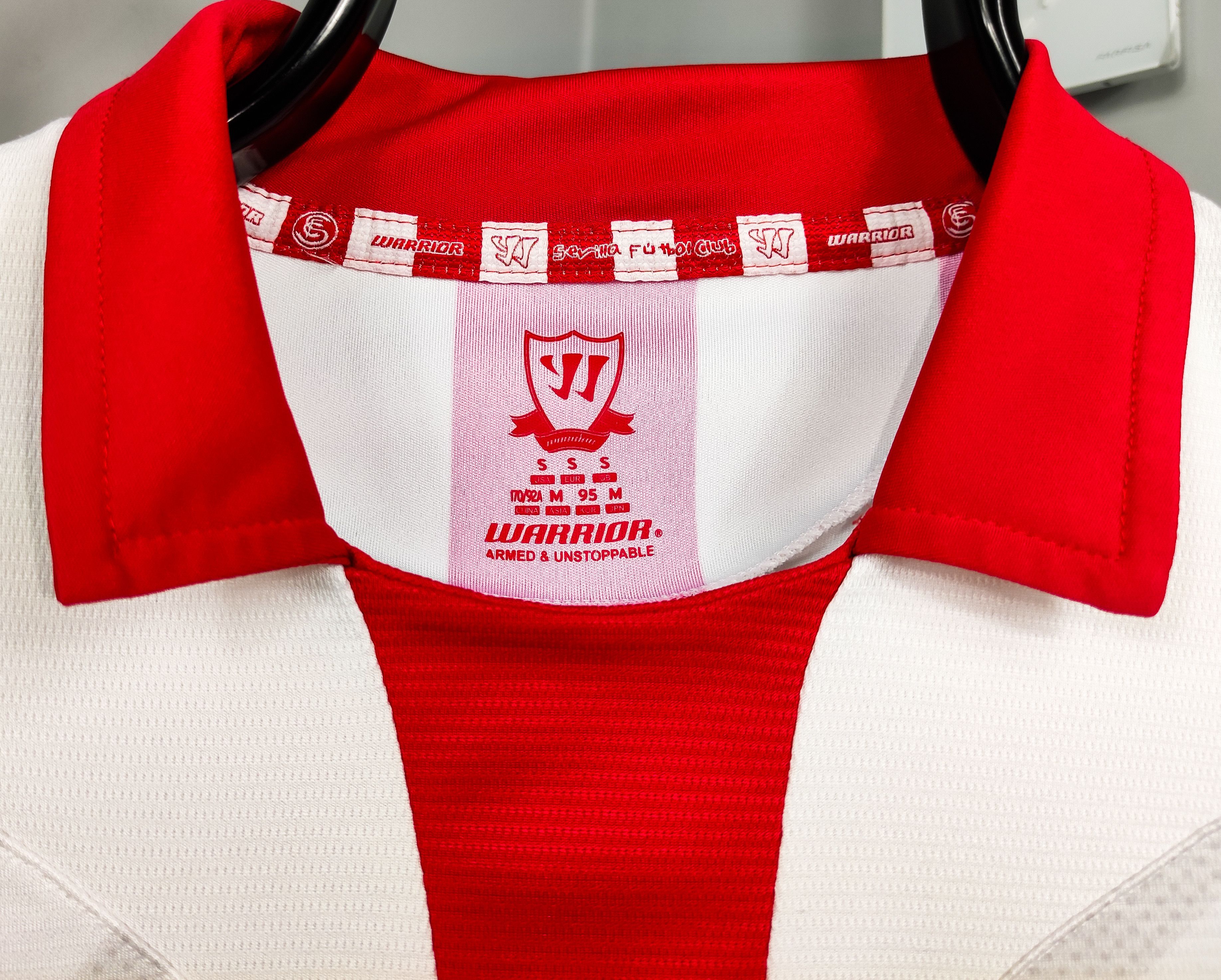 New Balance Sevilla FC 2013 2014 Warrior Home Shirt Kit Jersey La Liga Size US S / EU 44-46 / 1 - 3 Thumbnail