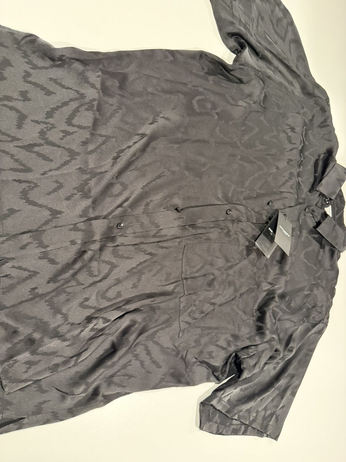 Saint Laurent Paris Saint laurent oversized silk shirt. 42/16.5. $1550 Size US XXL / EU 58 / 5 - 11 Thumbnail