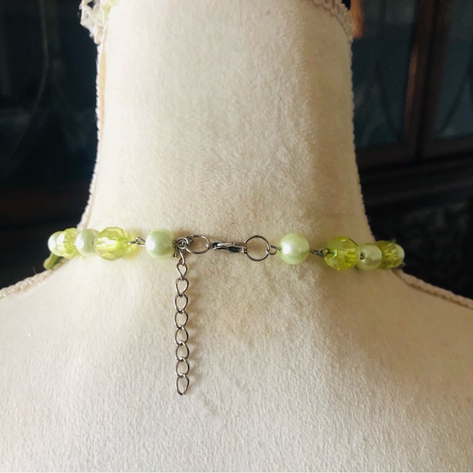 Jewelry Dyed shell pearl faceted bead linked necklace Size ONE SIZE - 5 Thumbnail