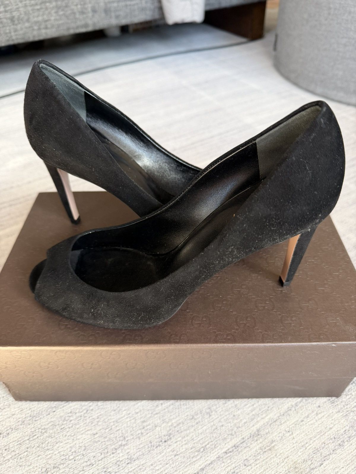 Gucci Gucci Women's Black Suede Peep-Toe Pumps Heels Shoes EU 37 Size US 7 / IT 37 - 4 Thumbnail