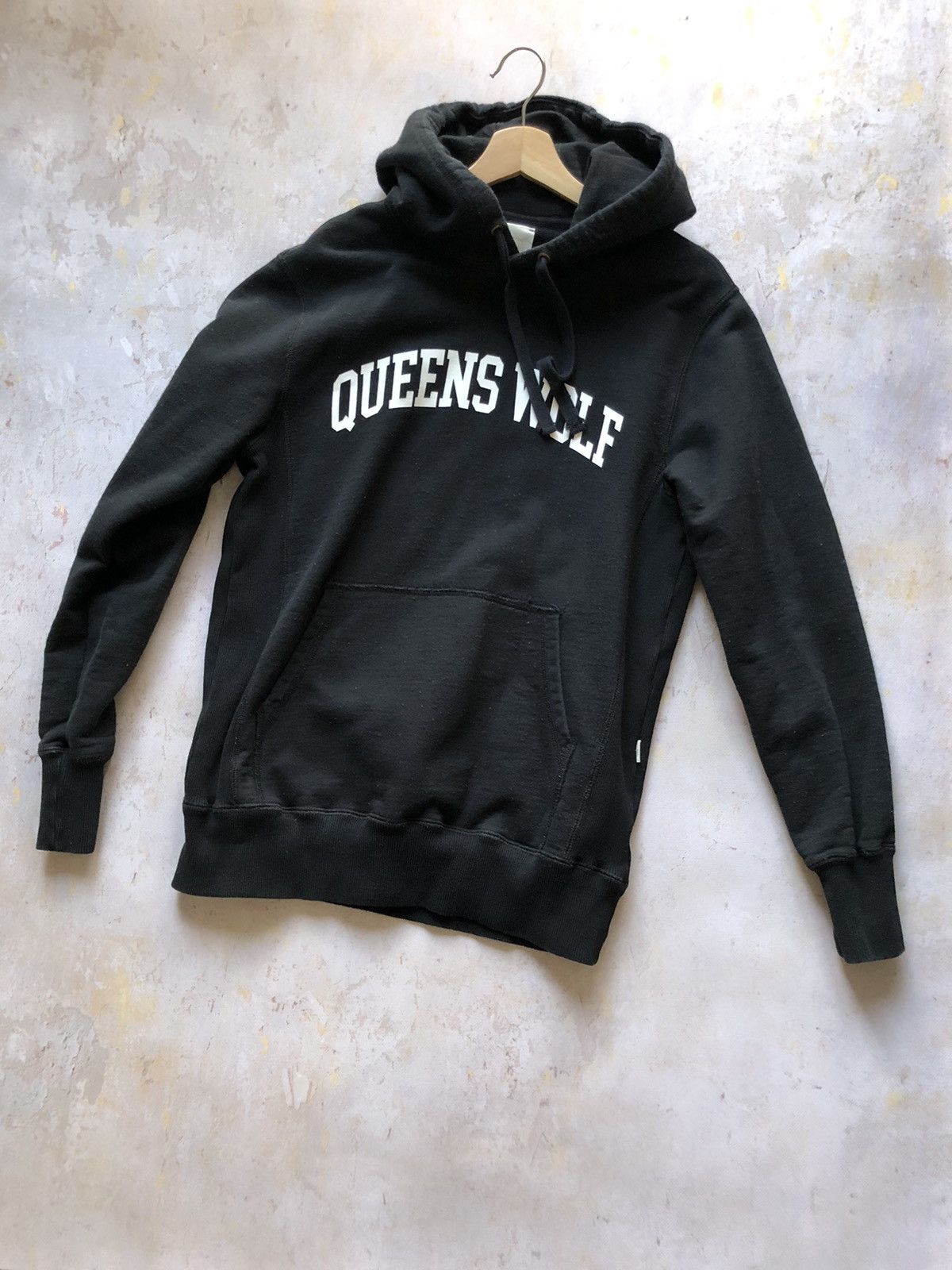 image of Aime Leon Dore X Nas Queens Wolf Sweatshirt Black, Men's (Size Medium)