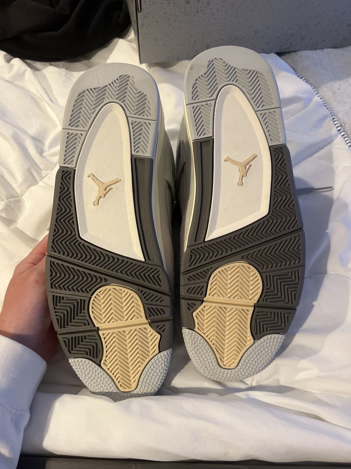 Jordan Brand Air Jordan 4 SE Craft ‘Photon Dust’ Size US 14 / EU 47 - 7 Thumbnail