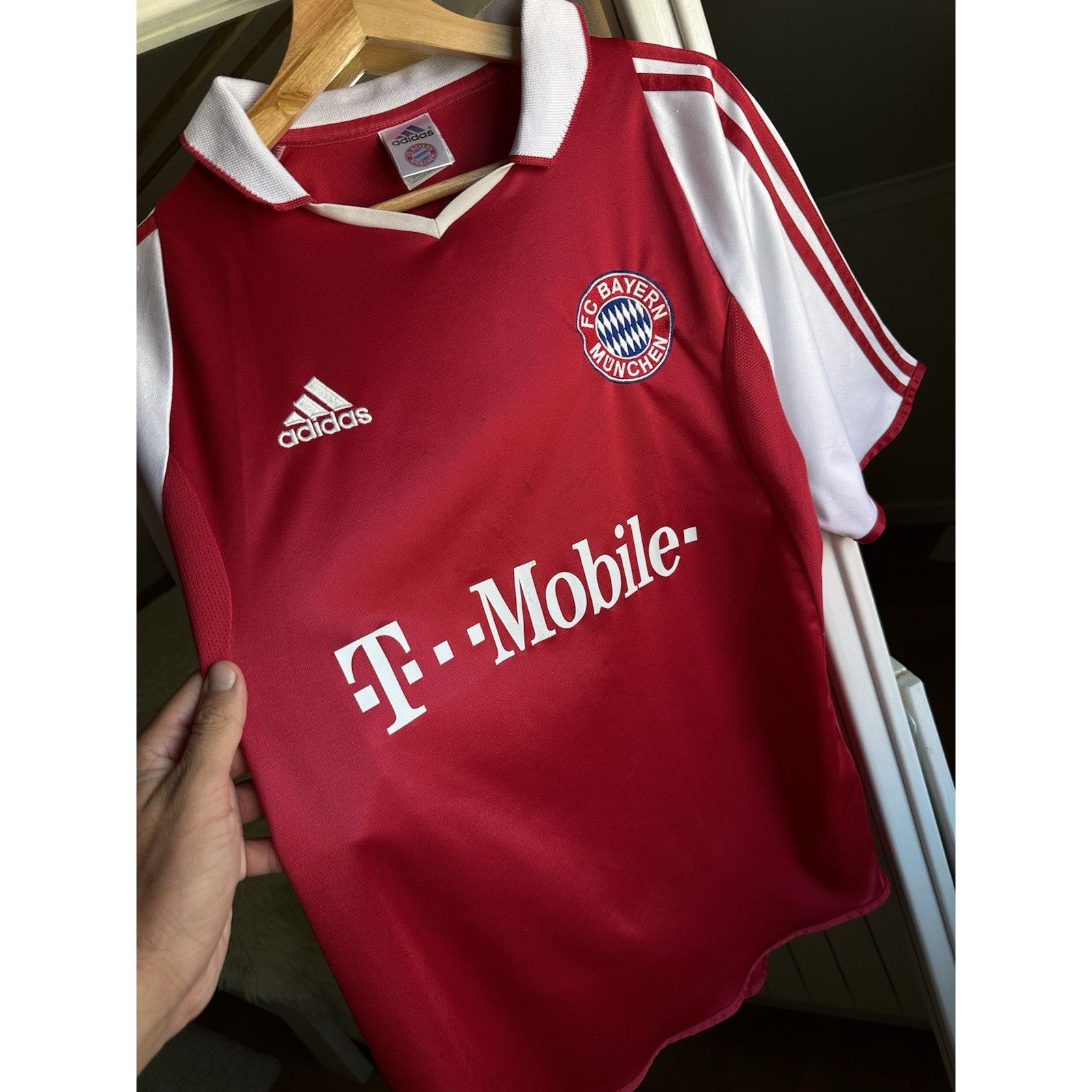 Adidas Bayern Munich 2004-05 Home Shirt (M) (Santa Cruz 24) Size US M / EU 48-50 / 2 - 9 Thumbnail