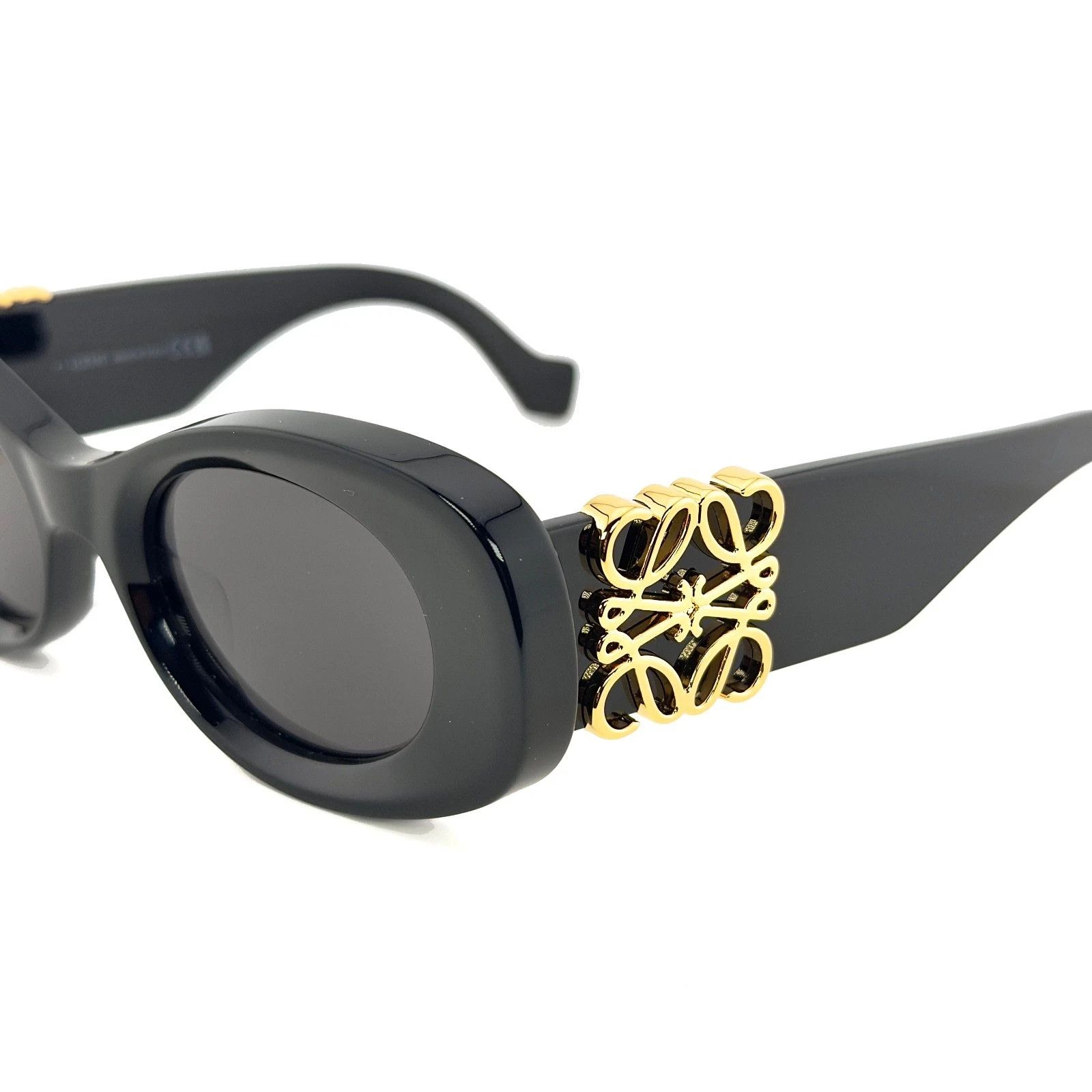 Loewe LOEWE BEVELED OVAL MAXI ANAGRAM LW40175U Black 40175 01A Size ONE SIZE - 6 Thumbnail