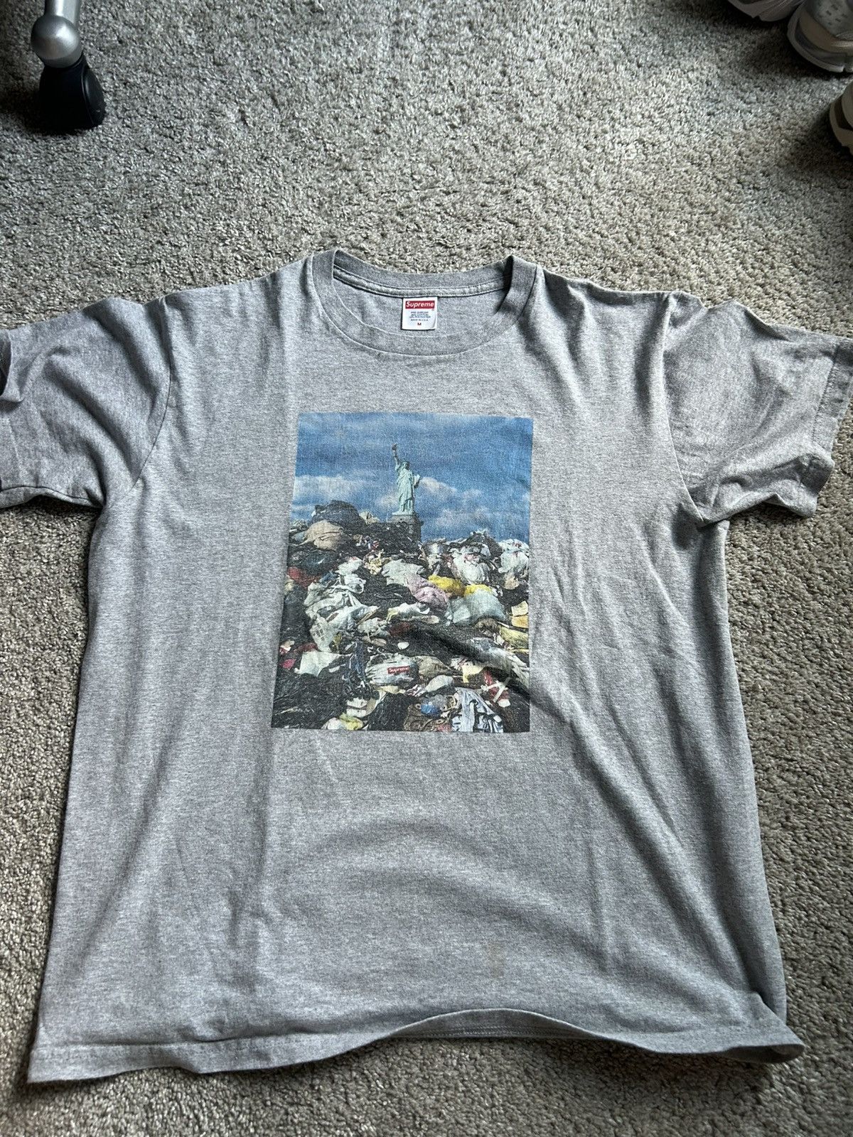 Supreme Supreme trash tee graphic Size US M / EU 48-50 / 2 - 1 Thumbnail