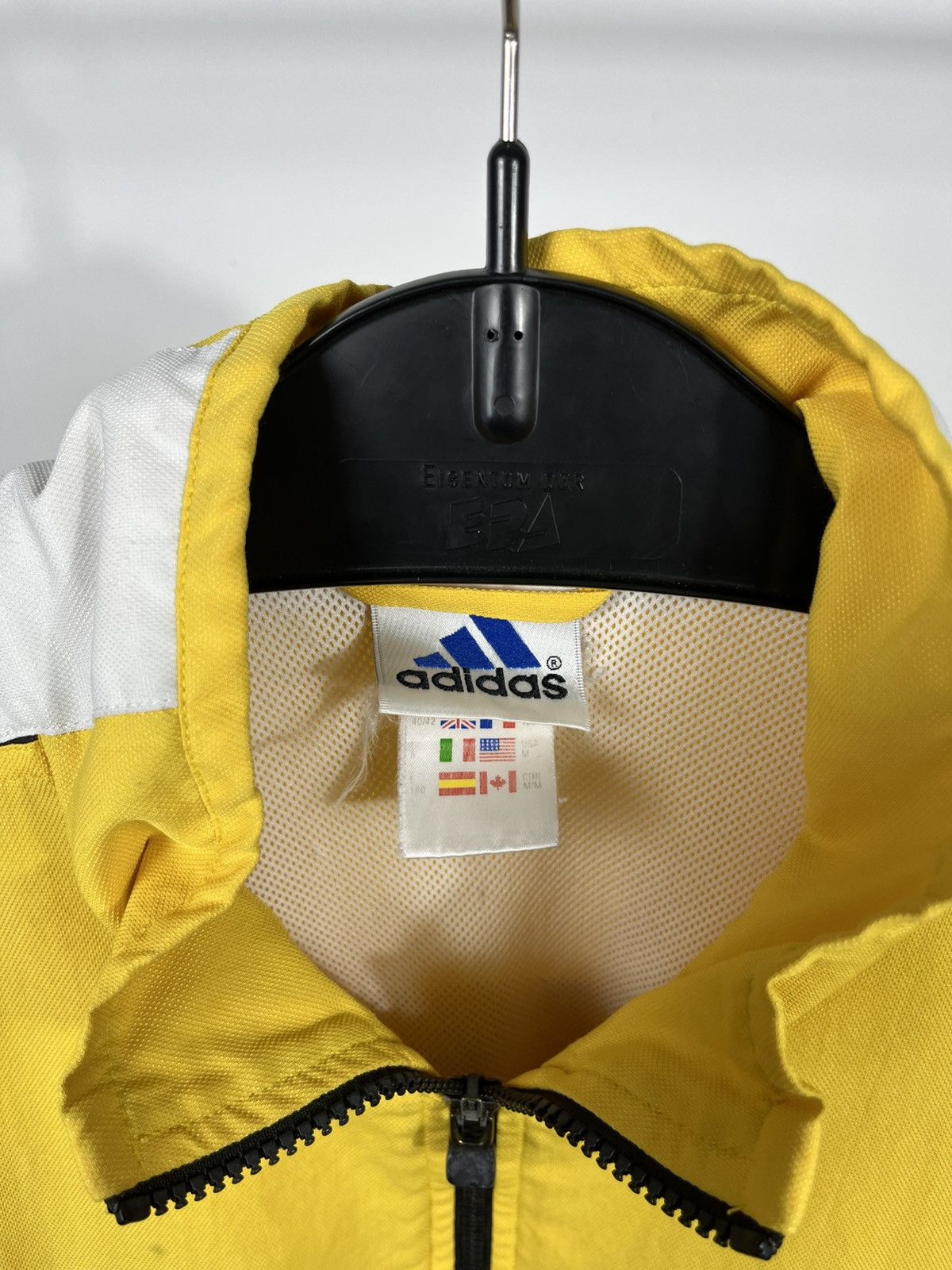 Adidas Vintage Adidas Yellow Black Team Zip Up Jacket Size US M / EU 48-50 / 2 - 6 Thumbnail