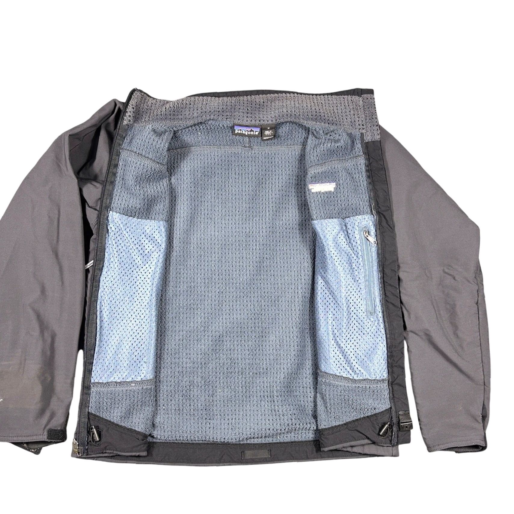 Patagonia VINTAGE Patagonia Regulator Softshell Jacket Mens M Gray Polyester Lined USA Full Zip Pockets Parka Pattern Solid 90s Mens Size US M / EU 48-50 / 2 - 3 Thumbnail