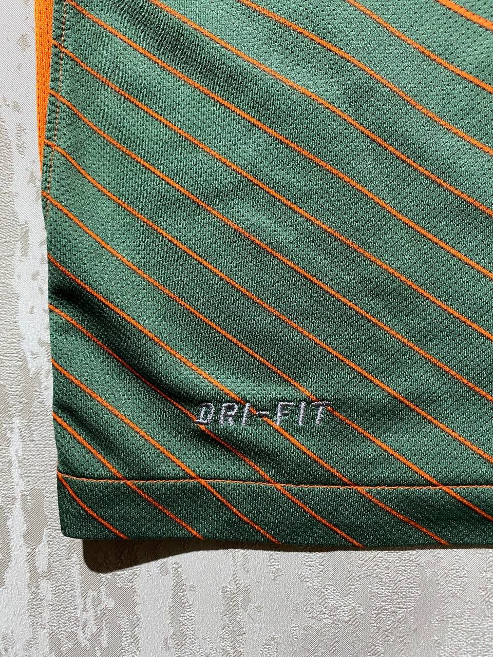 Nike × Vintage WERDER BREMEN 2011-12 AWAY #7 ARNAUTOVIC SOCCER JERSEY NIKE Size US L / EU 52-54 / 3 - 10 Thumbnail