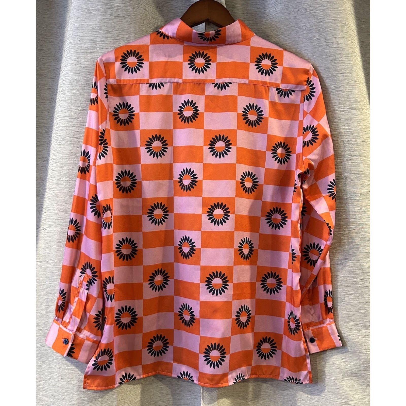 Etro Vilagallo Womens Blouse Long Sleeve Button Up Collared Floral Retro Multicolor 44 Size Regular Women Shirt Casual Spring Summer Adult Womens Size M / US 6-8 / IT 42-44 - 4 Thumbnail