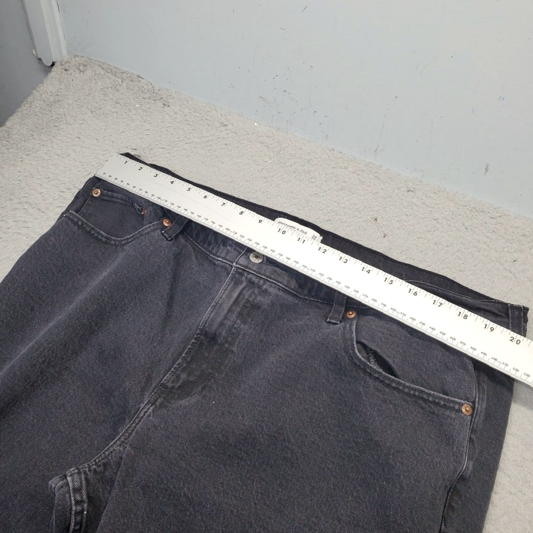Abercrombie & Fitch Abercrombie & Fitch Jeans Mens Size 34/18 Black Denim Flat Front Low Rise Baggy Size US 34 / EU 50 - 3 Thumbnail