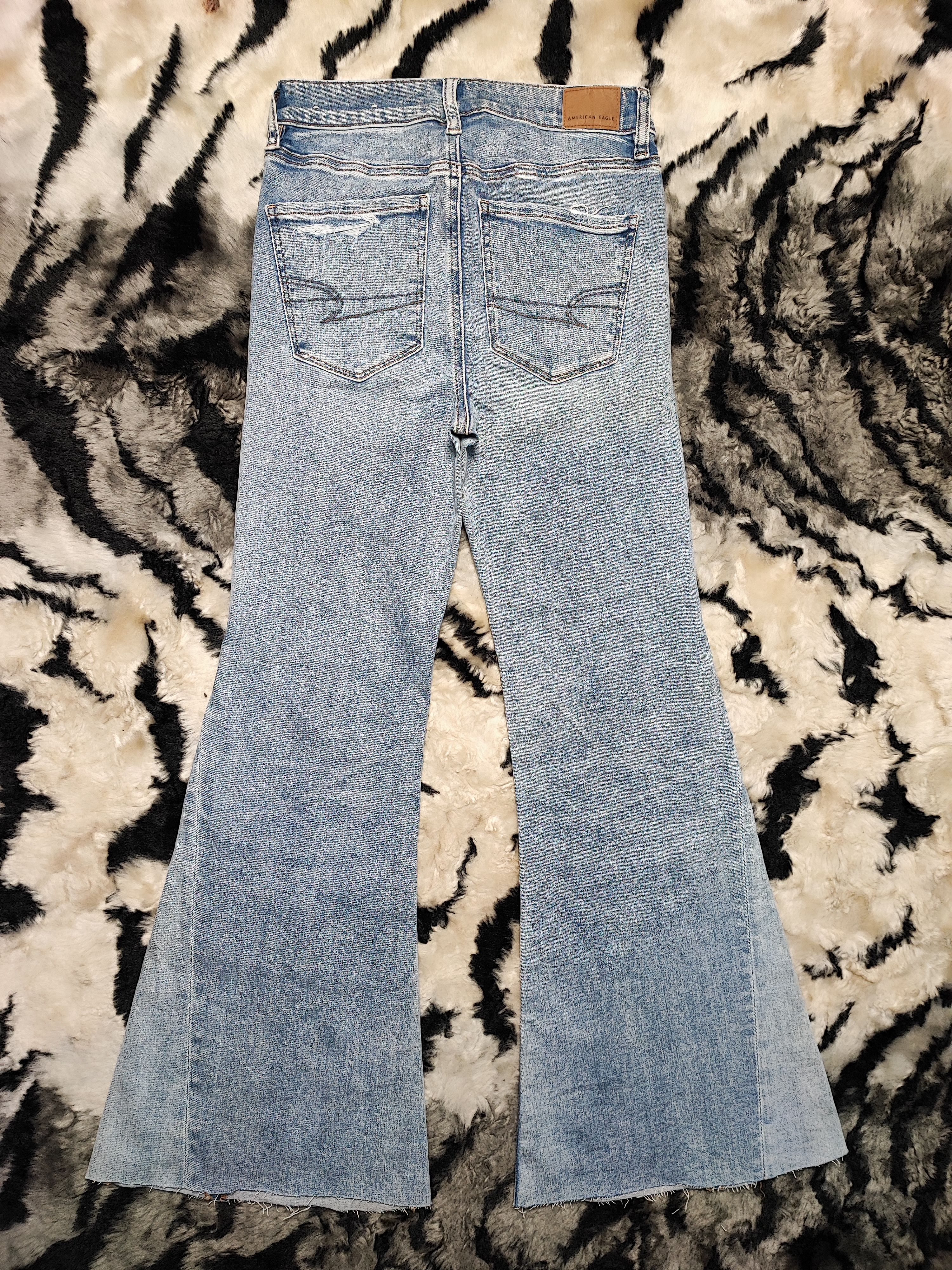 American Eagle Outfitters × Jean FLARED JEANS By AMERICAN EAGLE Size US 26 / EU 42 - 6 Thumbnail