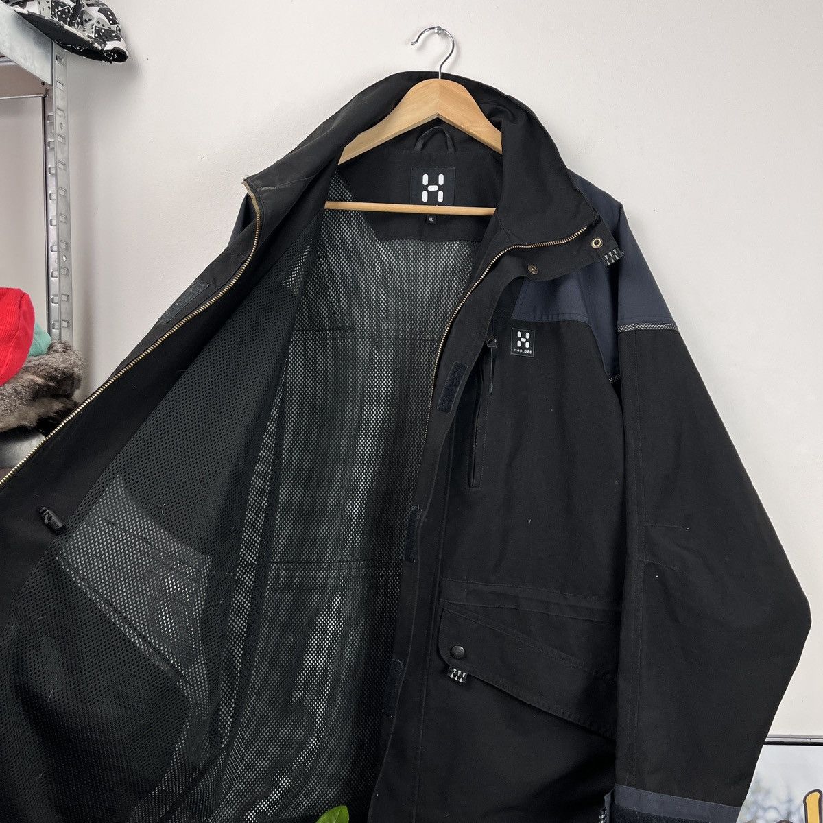 Haglofs Vintage Gorpcore Jacket Haglofs Windbreaker 90s Mountain Y2k Size US XL / EU 56 / 4 - 17 Thumbnail