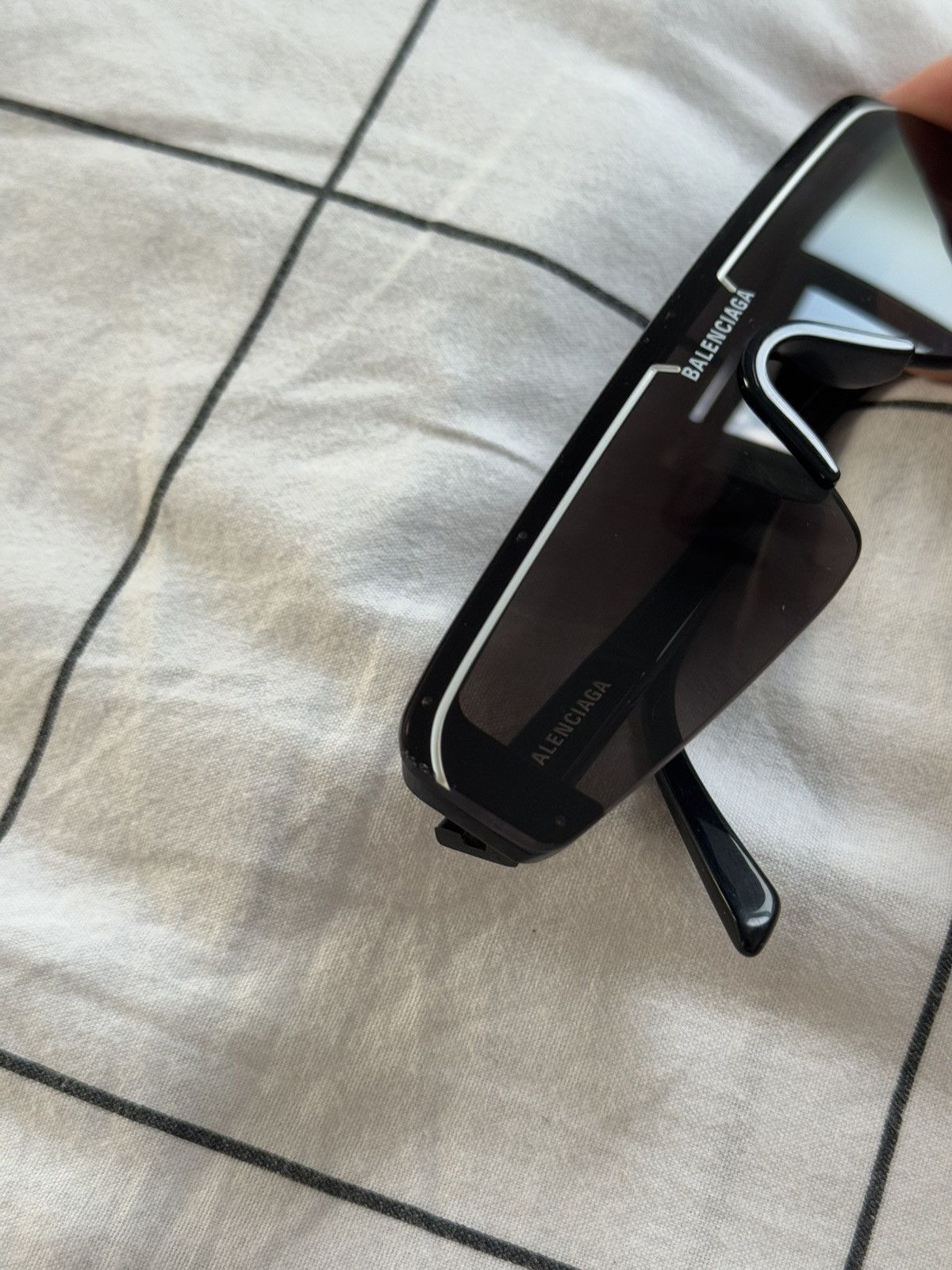 Balenciaga Balenciaga Skiny Ski Sunglasses BB0003S-001 Size ONE SIZE - 15 Thumbnail