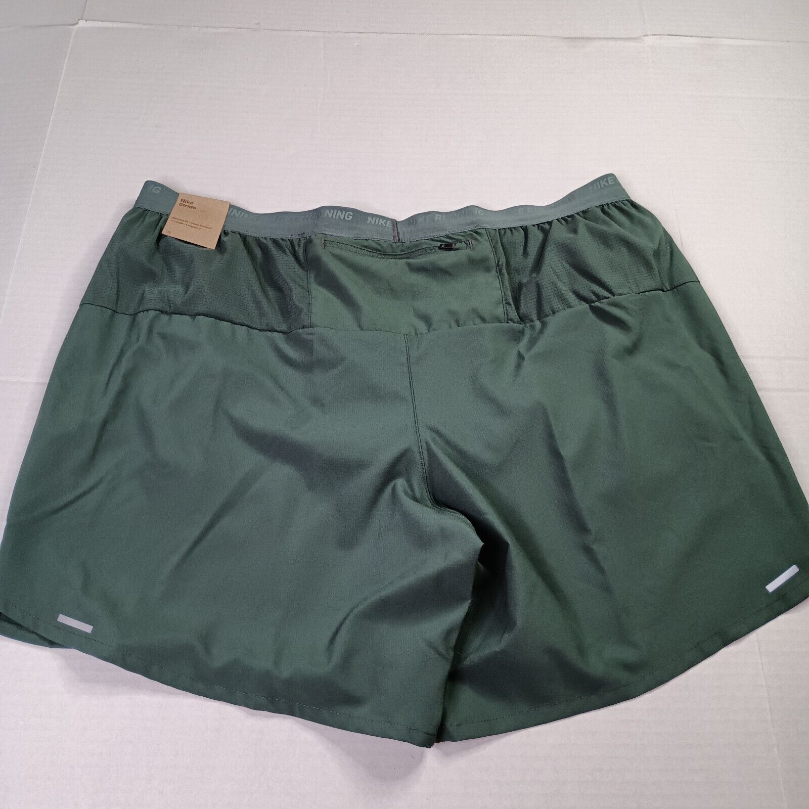 Nike Nike Men’s Dri-Fit Stride 7” Running Shorts Size 2XL Green Size US 38 / EU 54 - 6 Thumbnail