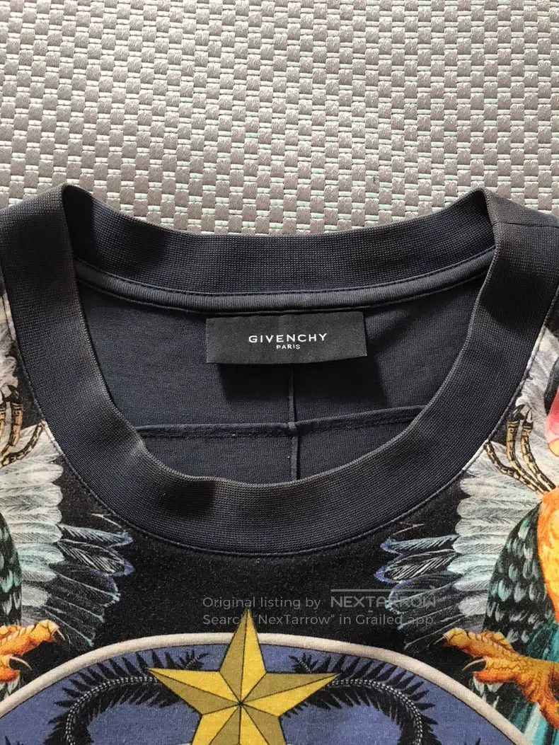 Givenchy Givenchy Extinct macaw short-sleeve T-shirt Size US S / EU 44-46 / 1 - 2 Thumbnail