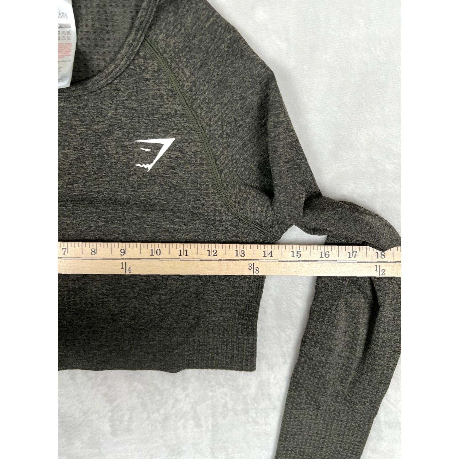 Gymshark Gymshark Shirt Womens Medium Green Seamless Long Sleeve Crop Top Athletic Size M / US 6-8 / IT 42-44 - 5 Thumbnail