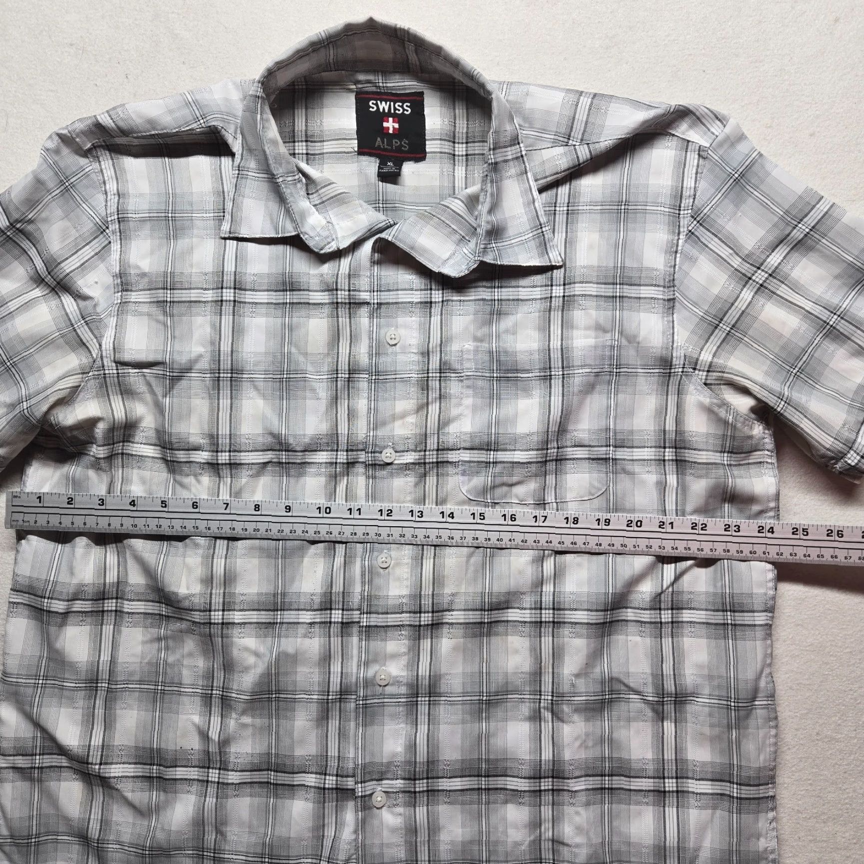 Vintage Swiss Alps Shirt Button-Up Adult Men XL Gray Short Sleeve 100% Polyester Plaid Button Closure Collared Pocketed Casual Travel Outdoor Vintage: No Size US XL / EU 56 / 4 - 4 Thumbnail
