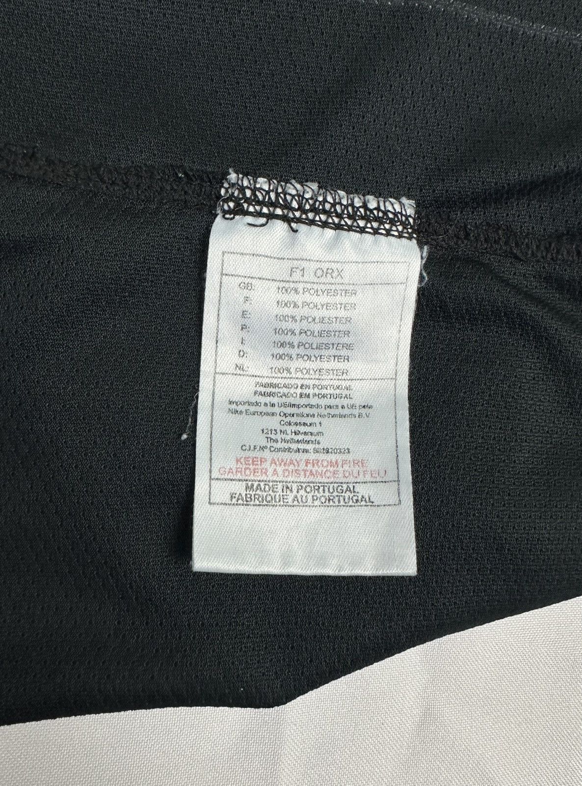 Nike Rare Vintage Mens Nike Tank Top Y2K Size Varies From M To XL Size US L / EU 52-54 / 3 - 5 Thumbnail