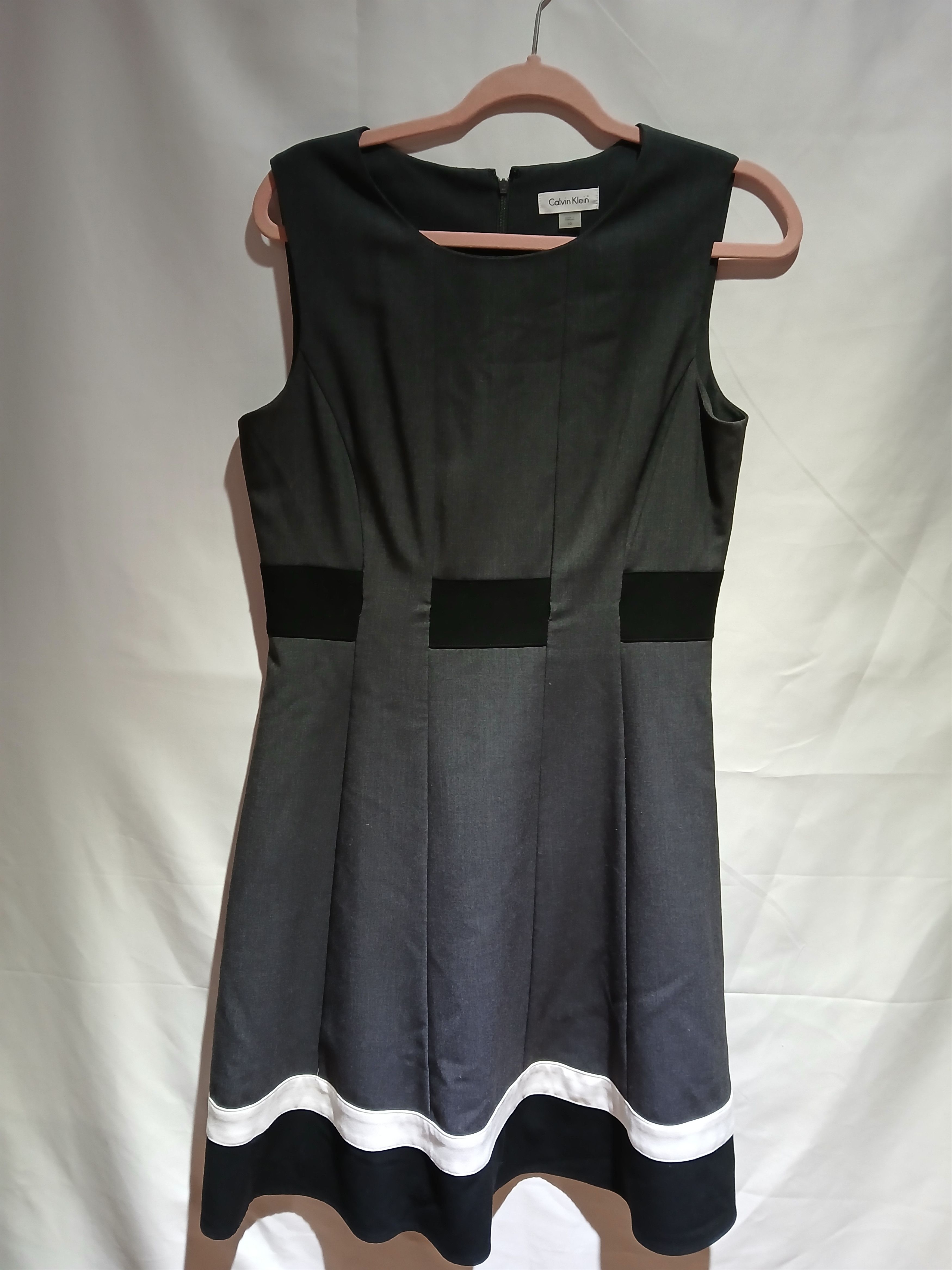 Calvin Klein Calvin Klein charcoal and black dress size 10 Size L / US 10 / IT 46 - 1 Thumbnail