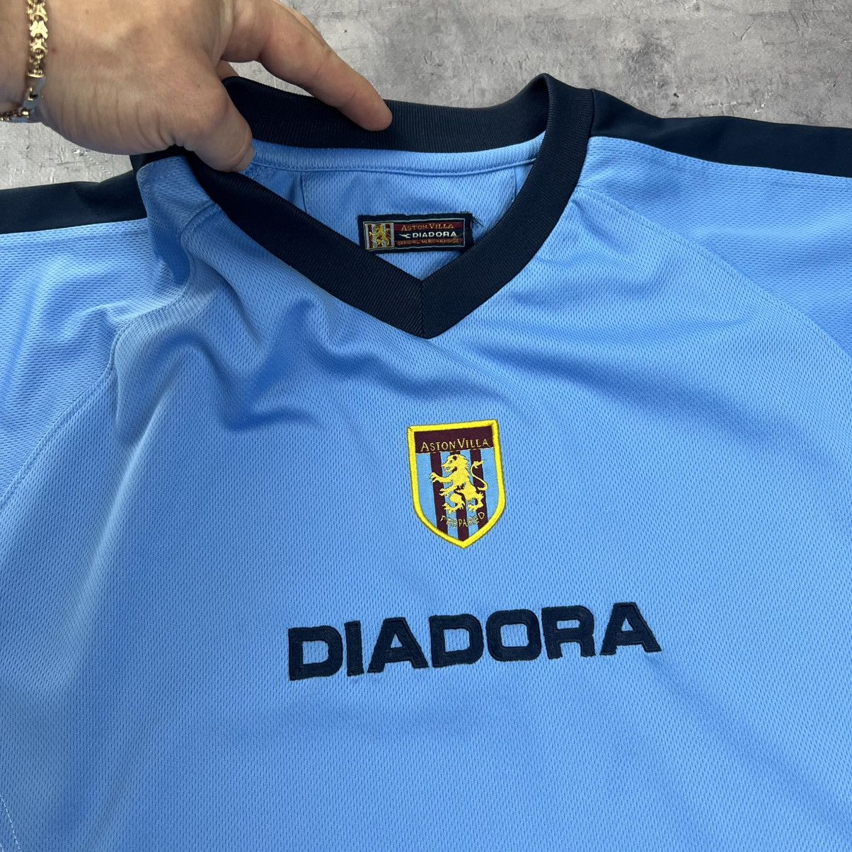 Diadora Rare! Aston Villa Diadora Soccer Jersey Shirt 00s Size US M / EU 48-50 / 2 - 10 Thumbnail