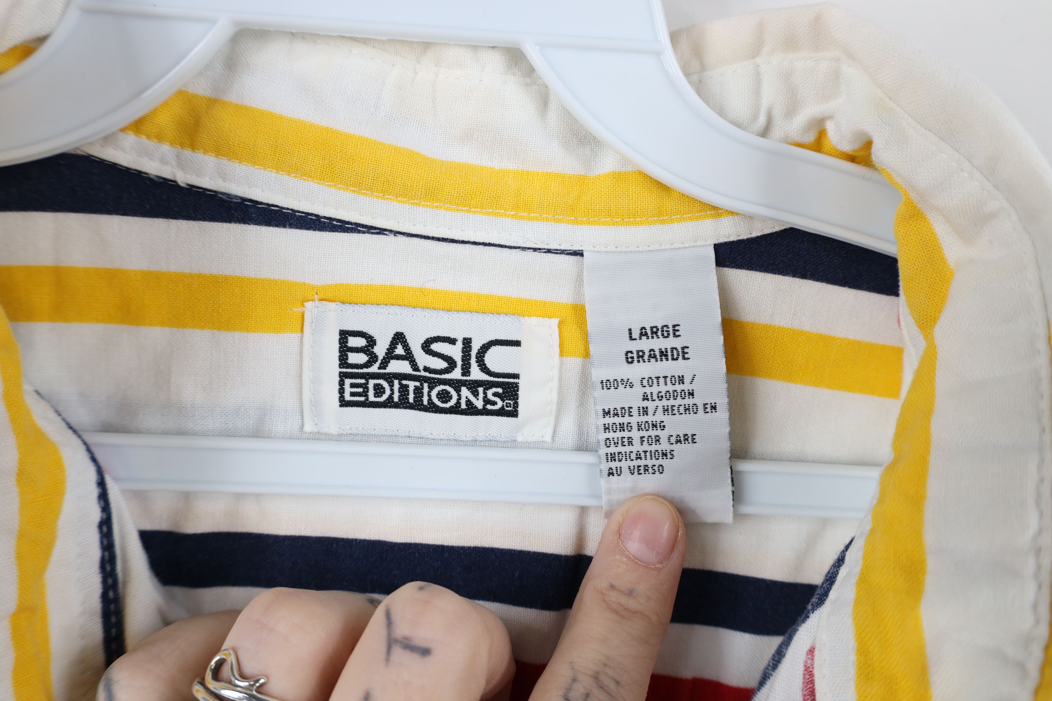 Vintage Vintage 90s Streetwear Block Short Sleeve Button Down Shirt Size US L / EU 52-54 / 3 - 7 Thumbnail