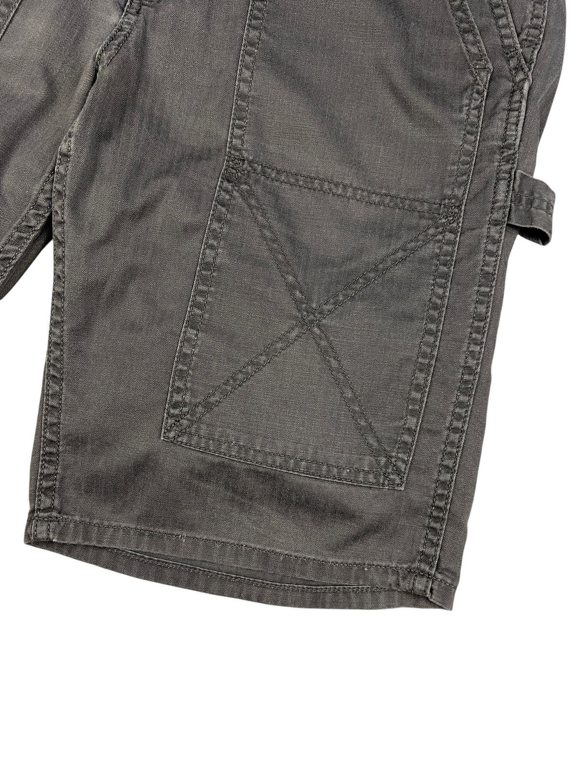 Undercover × Uniqlo Undercover x Uniqlo Carpenter Shorts Size US 34 / EU 50 - 3 Thumbnail