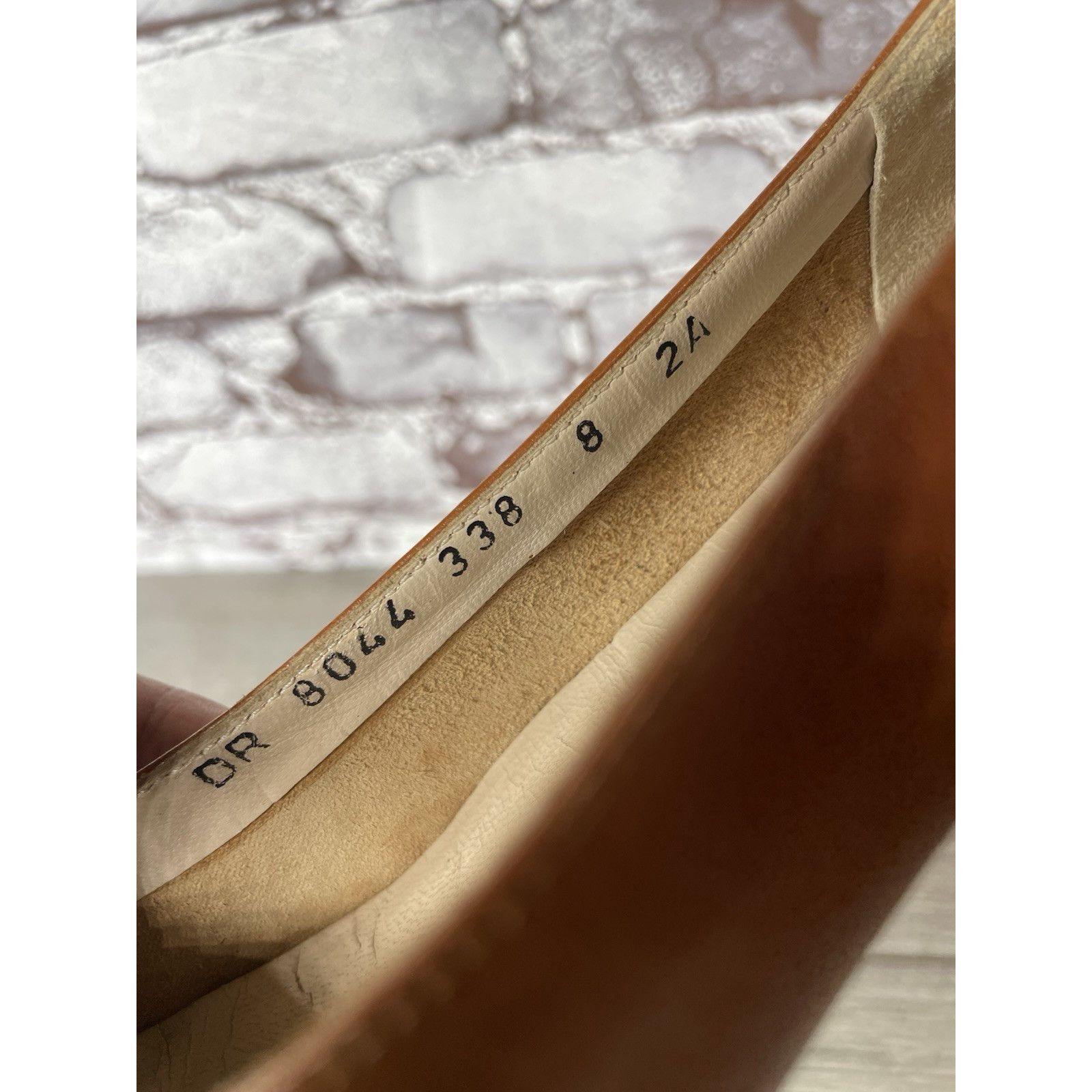 Salvatore Ferragamo Salvatore Ferragamo Boutique Vara Brown Leather Bow Heels Wo Size US 8 / IT 38 - 9 Thumbnail
