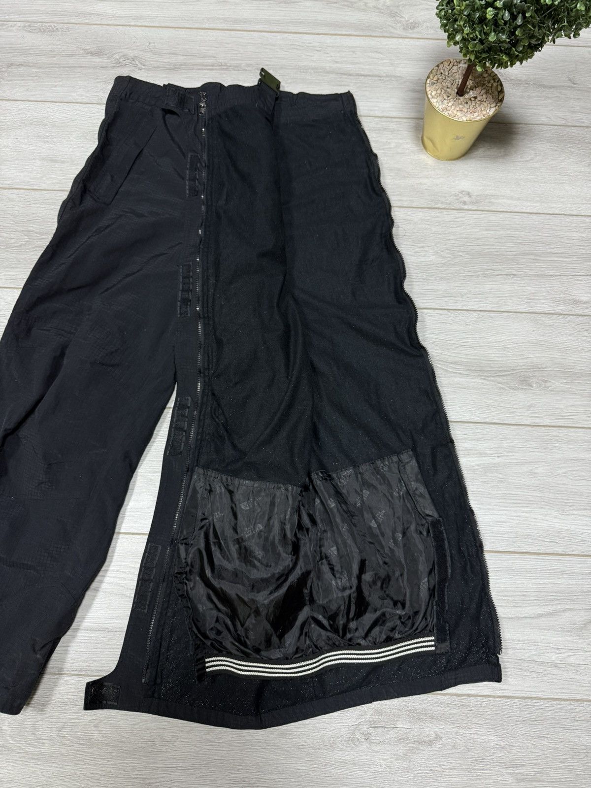 The North Face The North Face Gore Tex vintage ski snow pants vintage zip Size US 36 / EU 52 - 2 Thumbnail