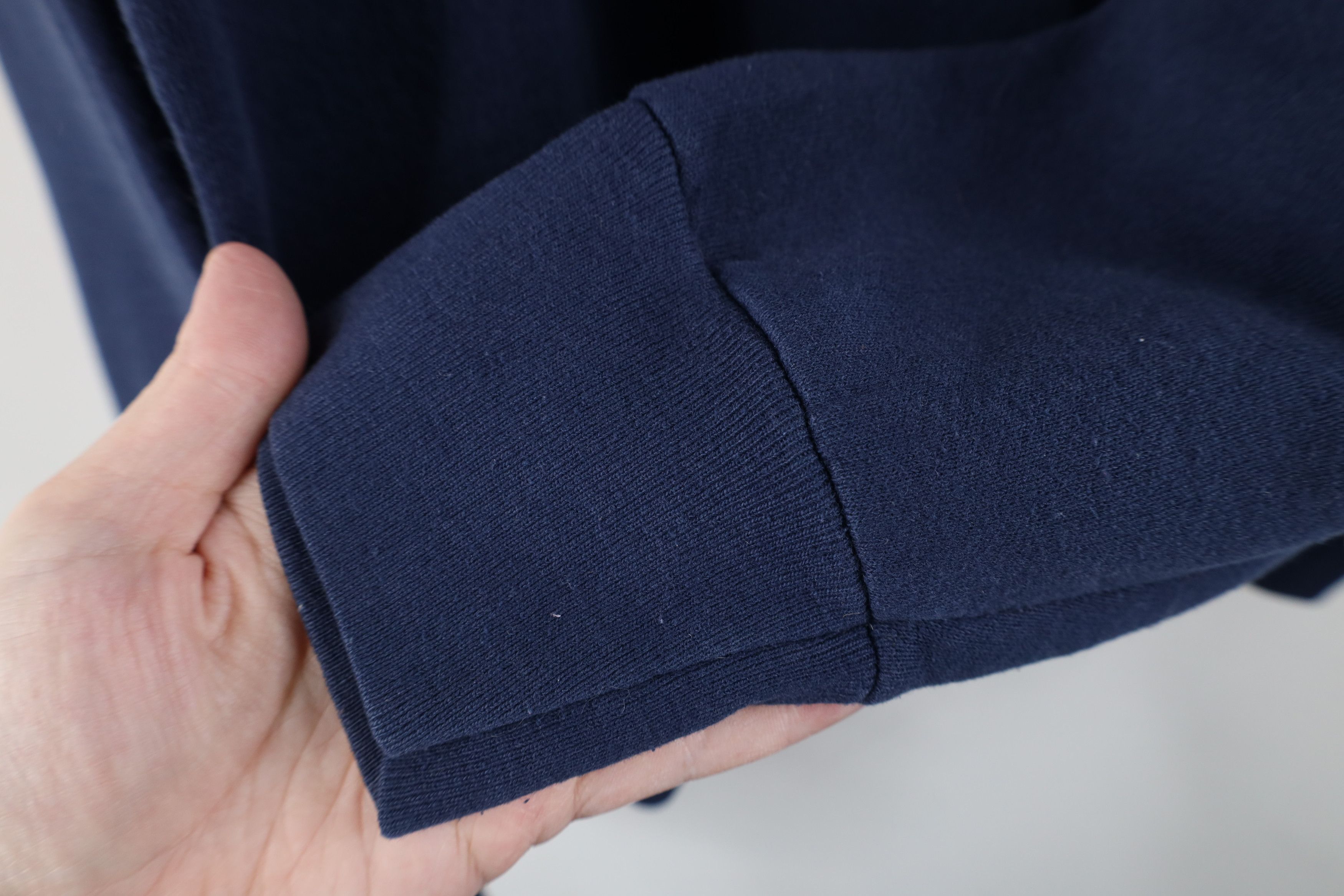 Vintage Vintage 90s Streetwear 105.5 M 3WM Radio Sweatshirt Blue USA Size L / US 10 / IT 46 - 8 Thumbnail