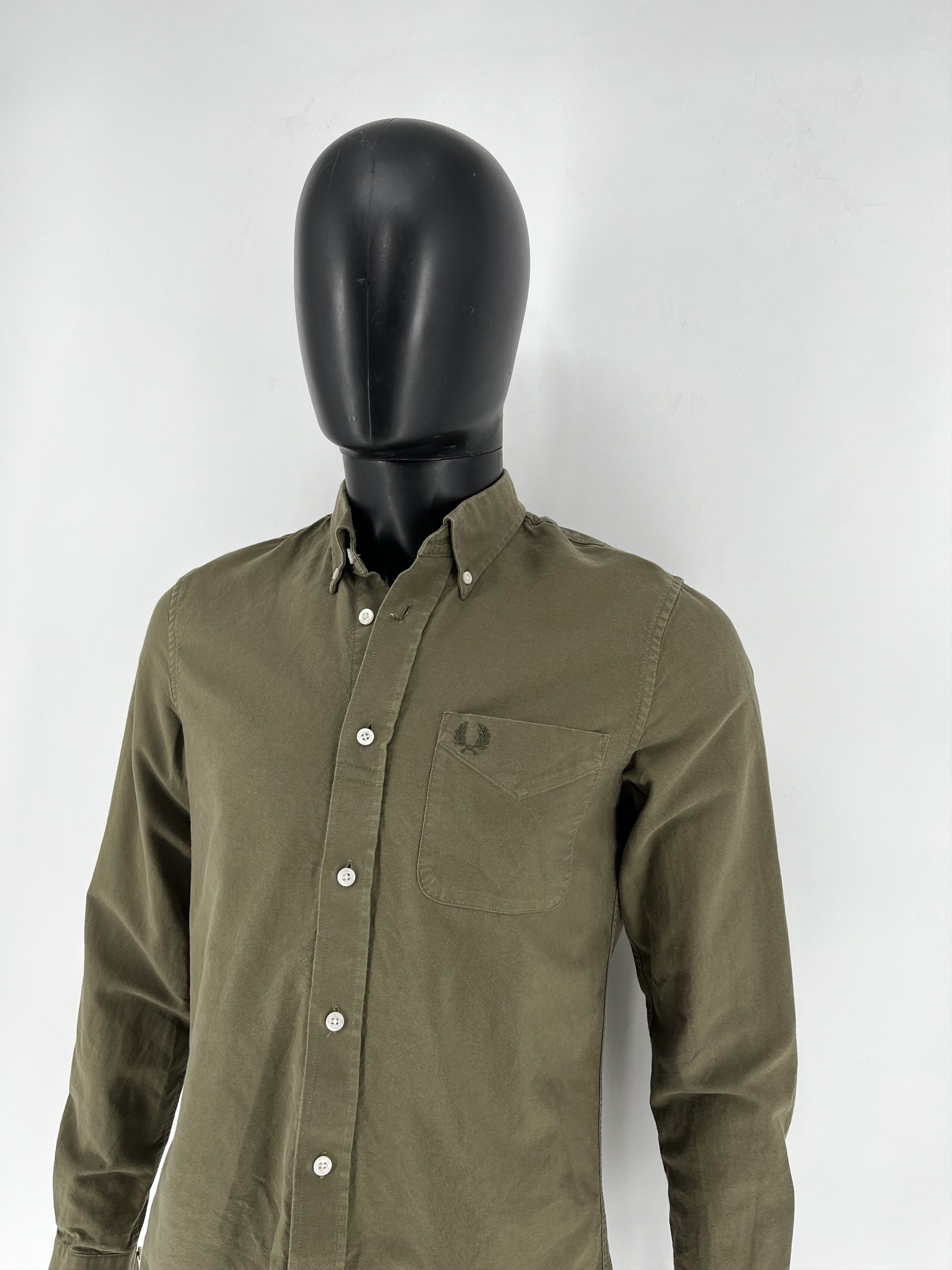 Fred Perry Vintage Men’s Fred Perry Button Up Shirt Streetwear Casual Size US S / EU 44-46 / 1 - 4 Thumbnail