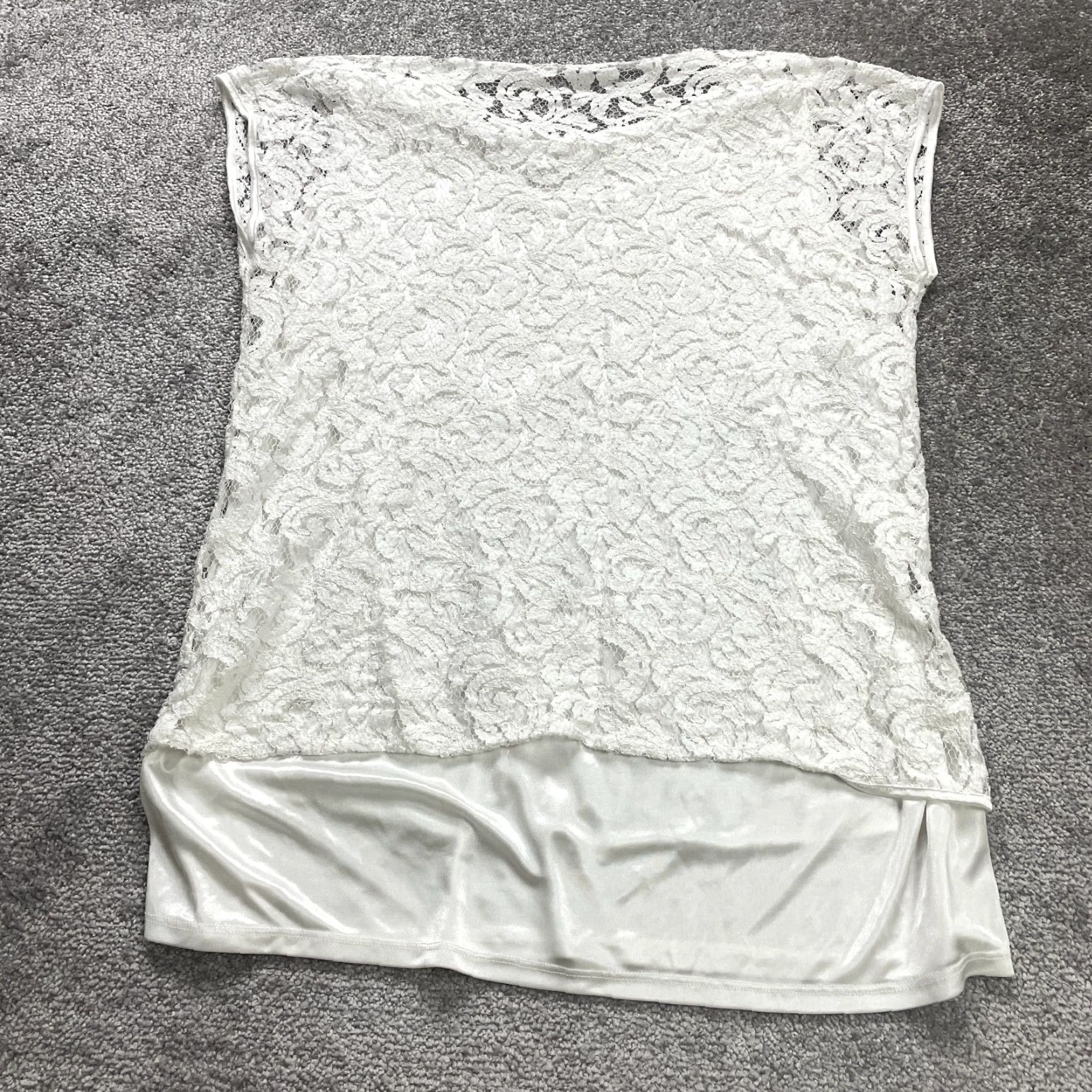 Vintage Cato Blouse Womens Plus 18/20W White Solid Lace Round Neck Lined Rayon Casual Size 3XL / US 20-22 - 2 Thumbnail