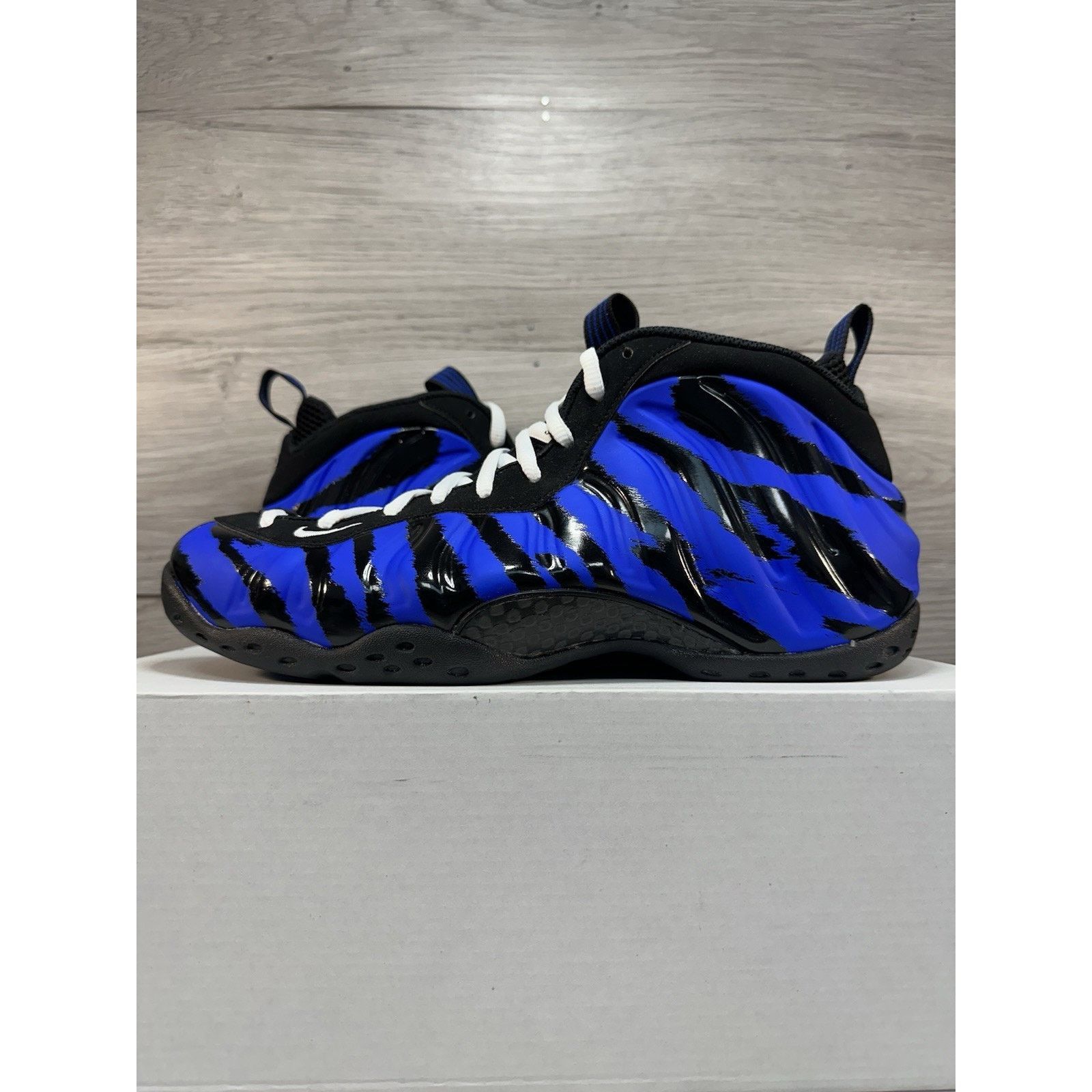 Nike Nike Air Foamposite One Tiger Stripes - Size 10.5 Size US 10.5 / EU 43-44 - 1 Thumbnail