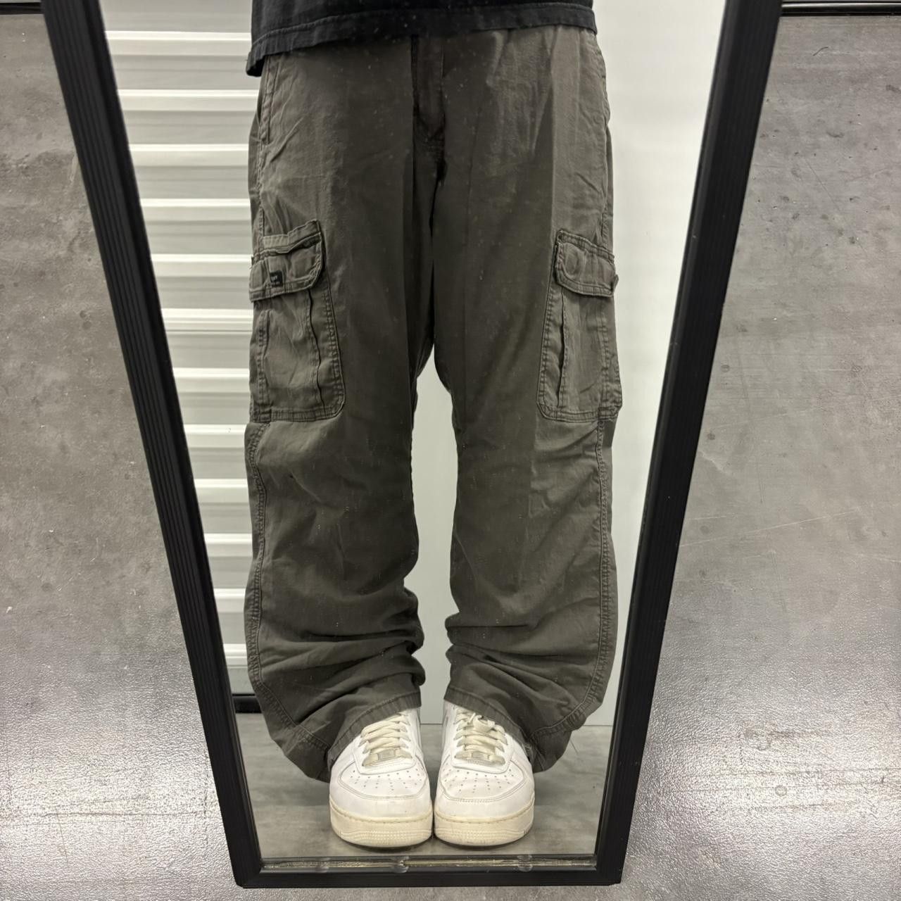 Vintage Crazy Vintage Y2K/2000s Super Baggy Relaxed Fit Skater Style Grey Cargo Pants! Size US 38 / EU 54 - 1 Thumbnail