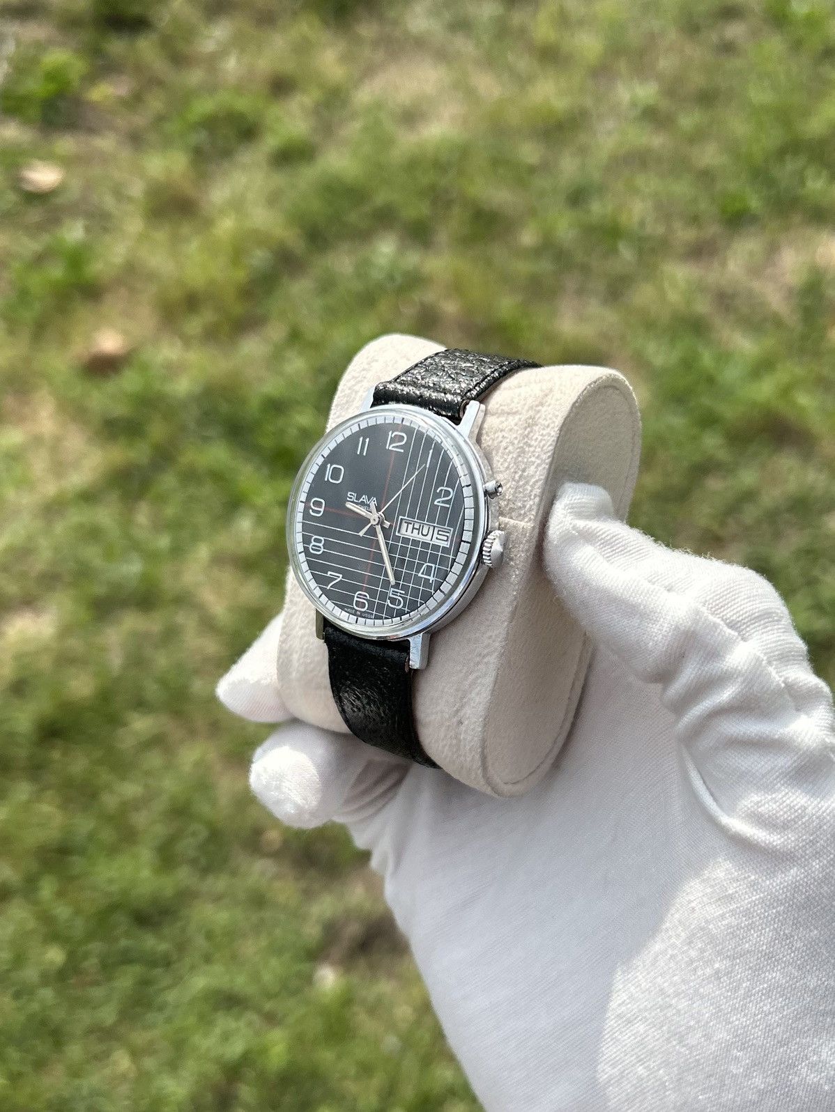 Vintage Vintage Watch Slava USSR Soviet Mechanical 1980s Size ONE SIZE - 15 Thumbnail