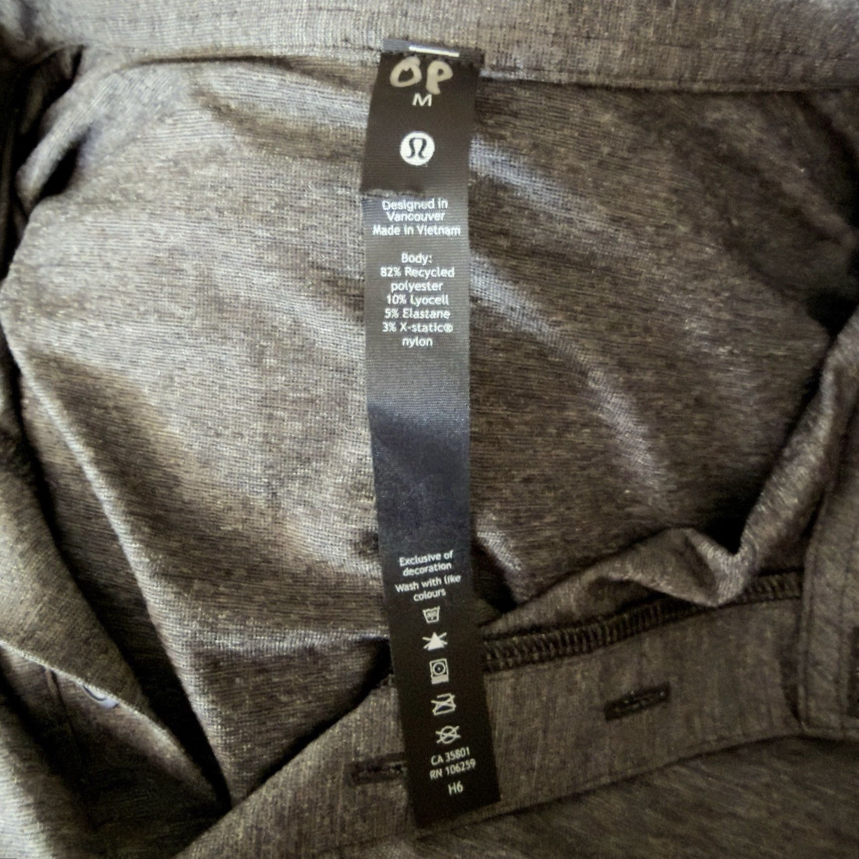 Lululemon Lululemon Athletic Polo Shirt Mens Size M Gray Polyester Blend Size US M / EU 48-50 / 2 - 4 Thumbnail