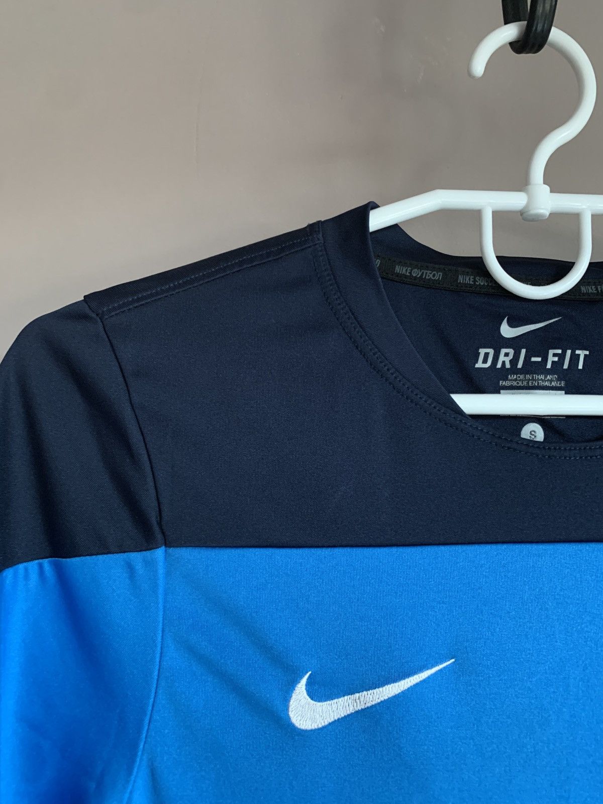 Nike Arsenal London Football Shirt Nike Soccer Jersey Size S Size US S / EU 44-46 / 1 - 4 Thumbnail