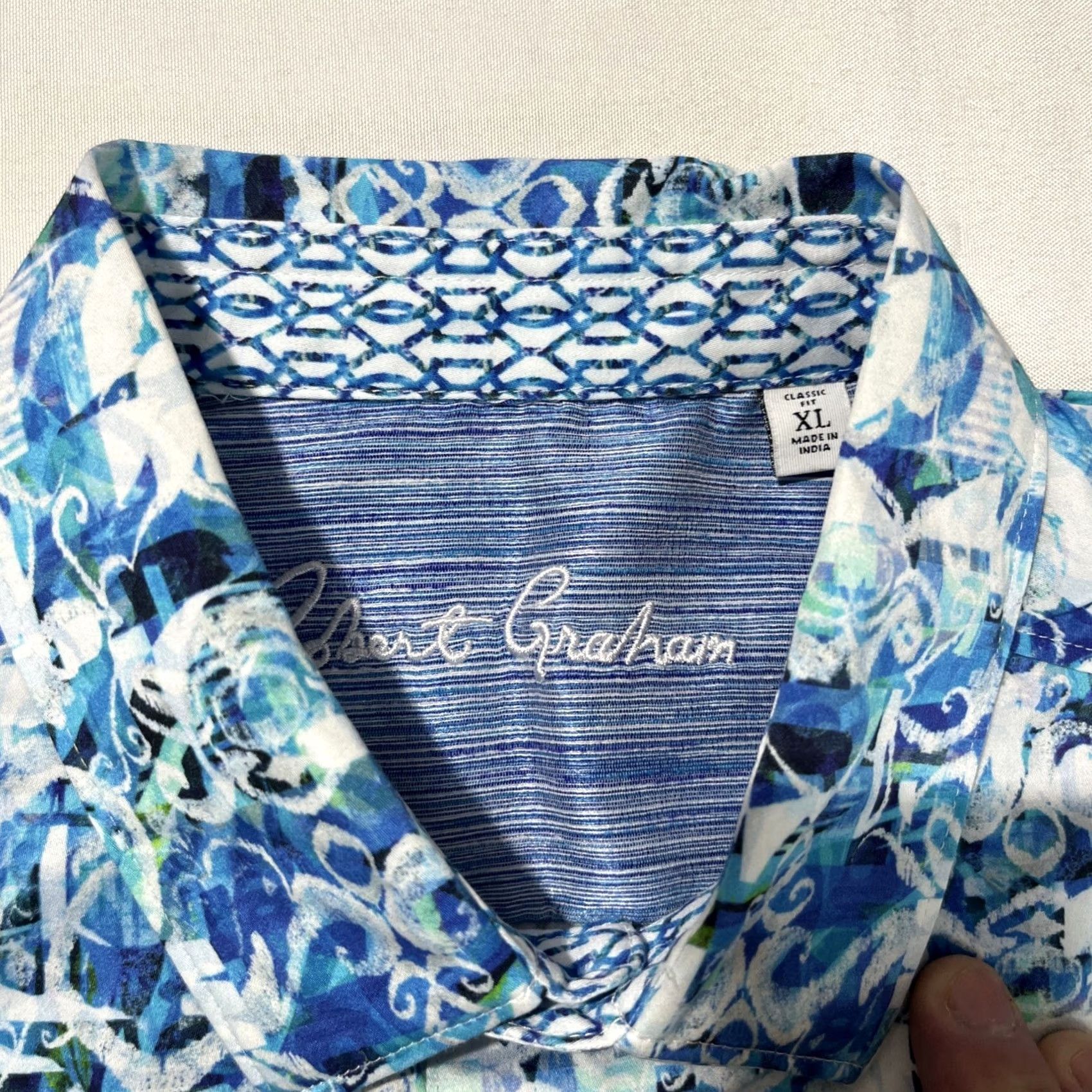 Robert Graham Robert Graham Snyder Tropical Short Sleeve XL Classic Fit Button-Front Shirt Men Multicolor NWT Size US 36 / EU 52 - 4 Thumbnail