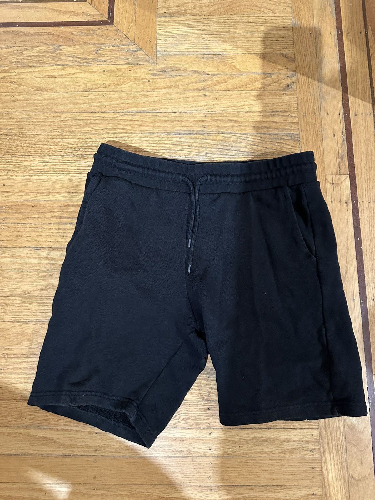 H&M Black Athletic Cut Sweat Shorts (Size Medium) Size US 34 / EU 50 - 1 Thumbnail