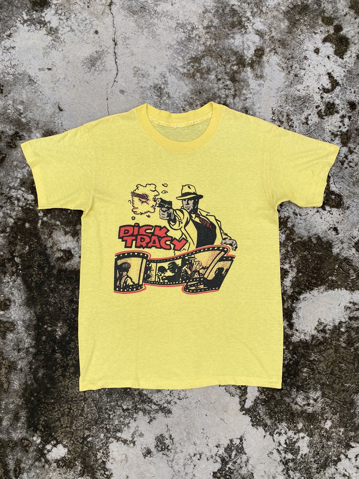 Vintage Paper Tin Dick Tracy Shirt Distressed Size US M / EU 48-50 / 2 - 1 Thumbnail