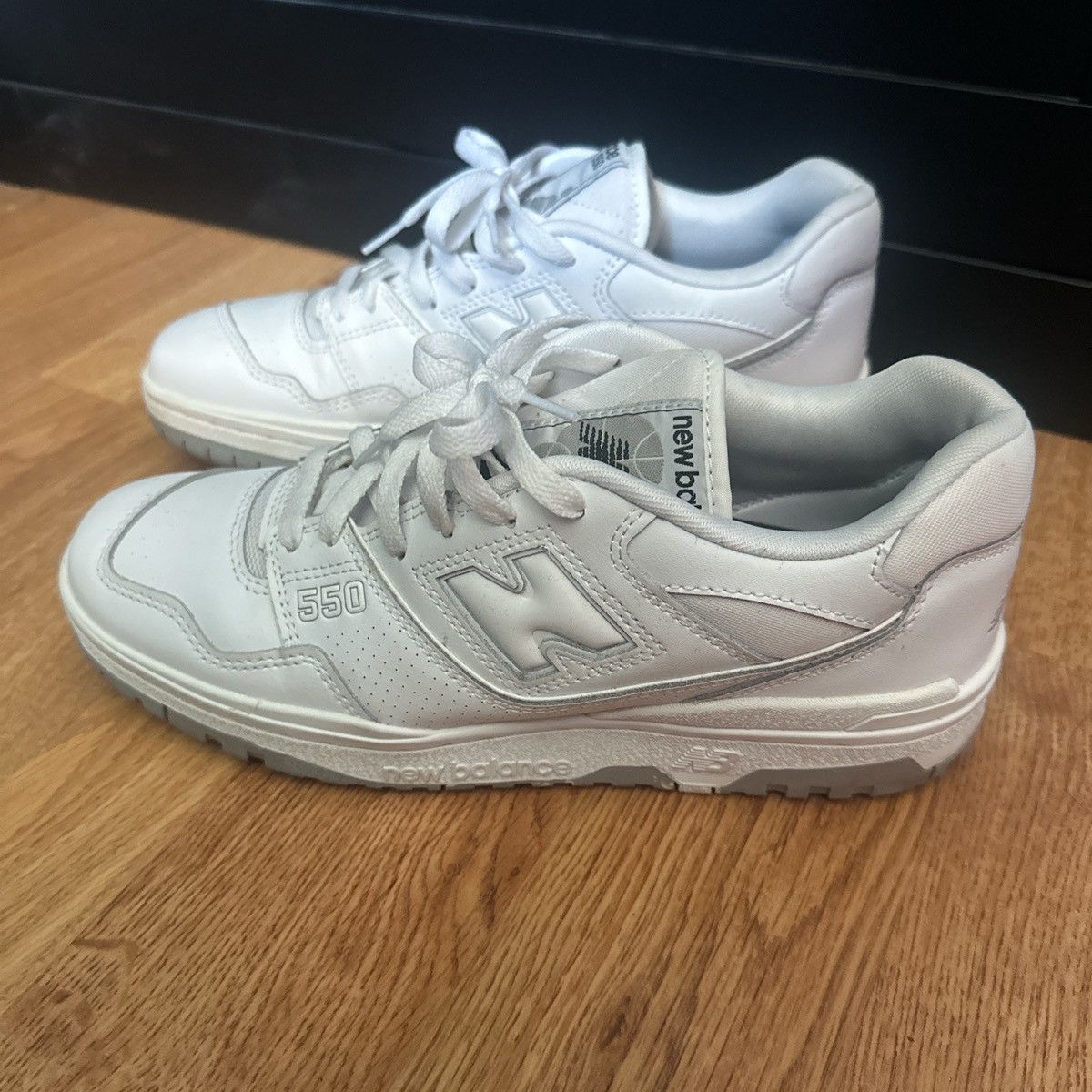 New Balance new balance 550 Size US 9.5 / EU 42-43 - 3 Thumbnail