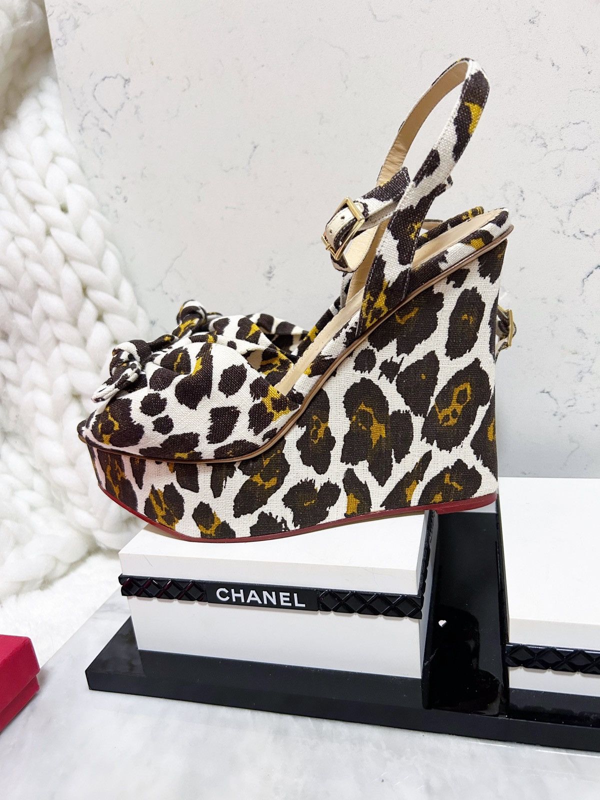 Charlotte Olympia Authentic Charlotte Olympia Miranda Bow Platform Wedges Size US 11 / IT 41 - 7 Thumbnail