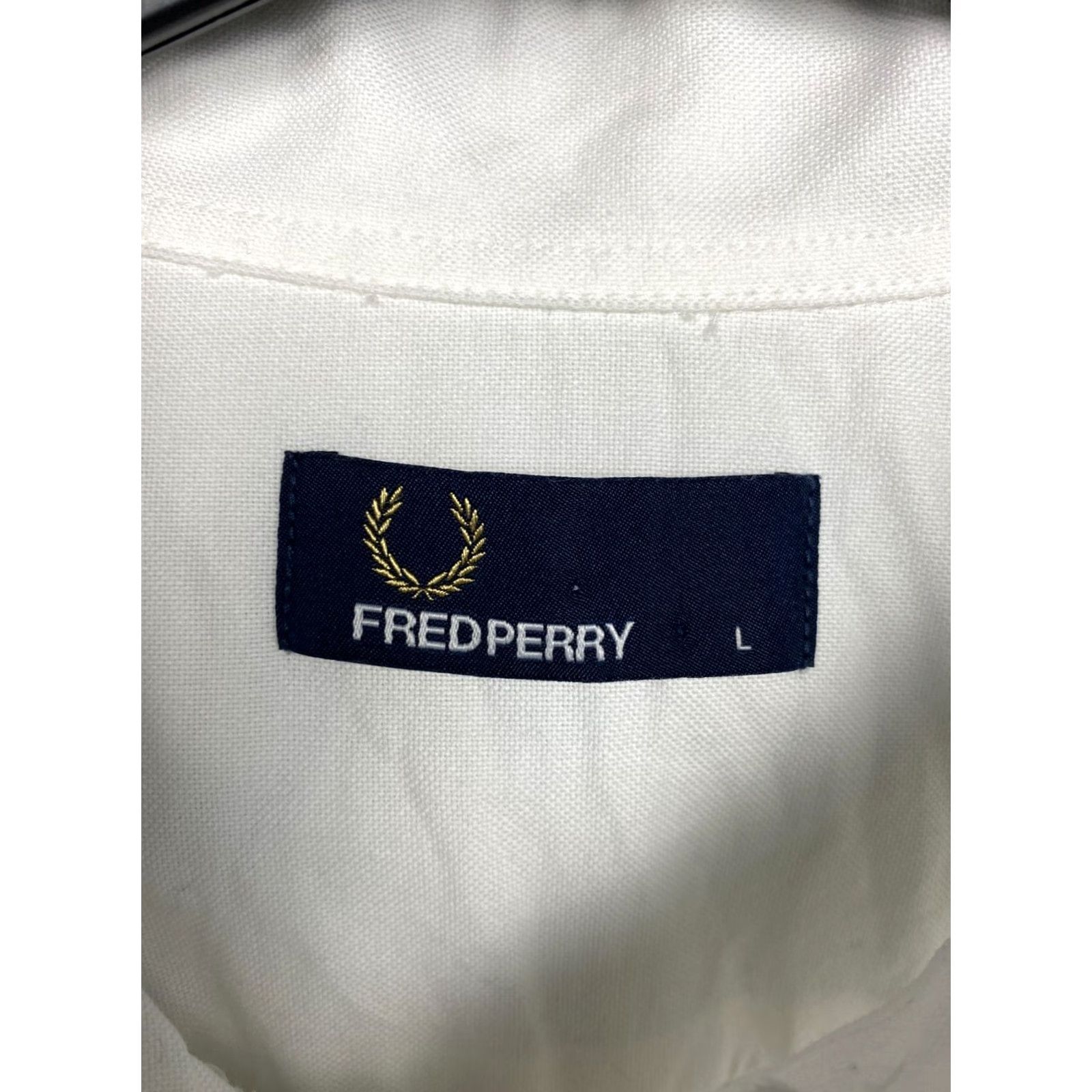 Fred Perry Fred Perry Mens Short Sleeve Shirt L White Cotton Embroidered Button-Up Shirt Size US L / EU 52-54 / 3 - 4 Thumbnail