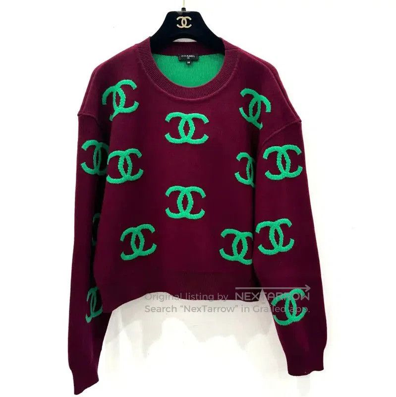 Chanel Chanel Green Logo Sweater in Burgundy . Size M / US 6-8 / IT 42-44 - 1 Thumbnail