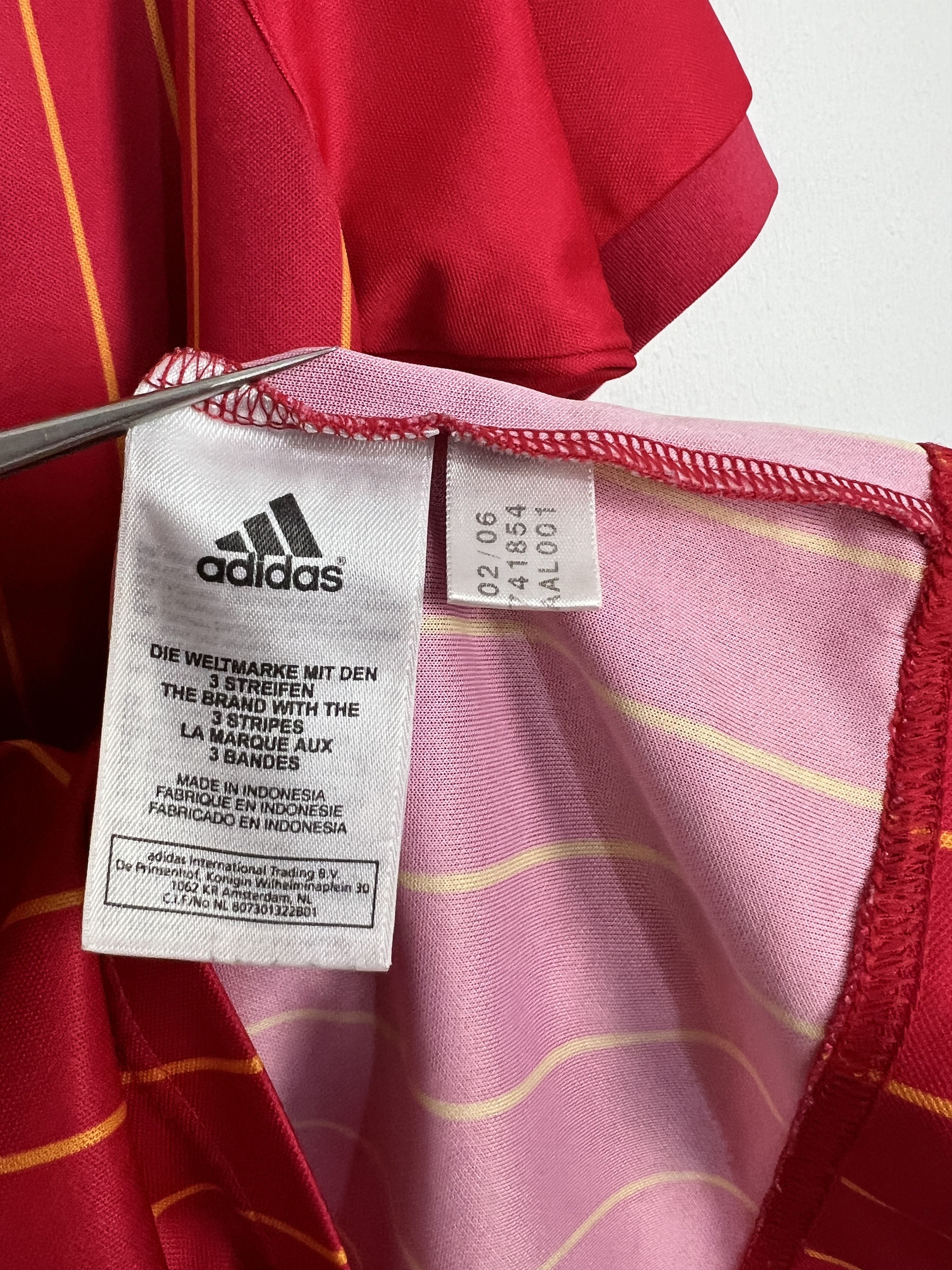 Adidas Spain World Cup Football Train Shirt Soccer Jersey Camiseta Size US L / EU 52-54 / 3 - 8 Thumbnail