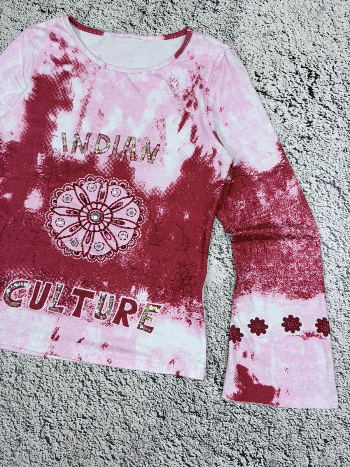 Japanese Brand Vintage Y2K Pink Tie Dye Rhinestone Flare Longsleeve Tee Size S / US 4 / IT 40 - 3 Thumbnail